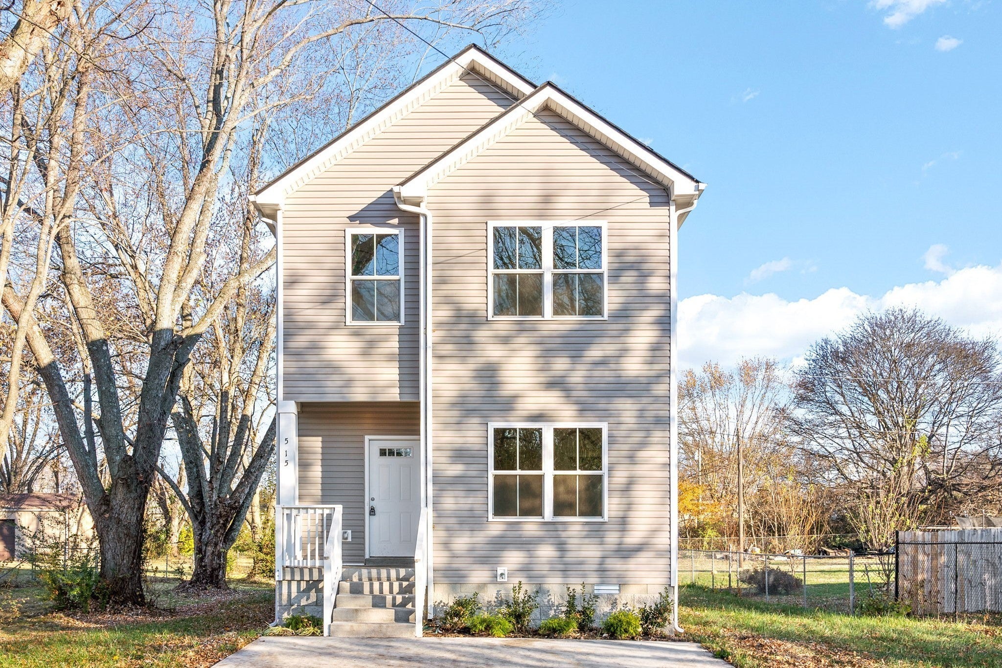 Photo of Listing #2975742