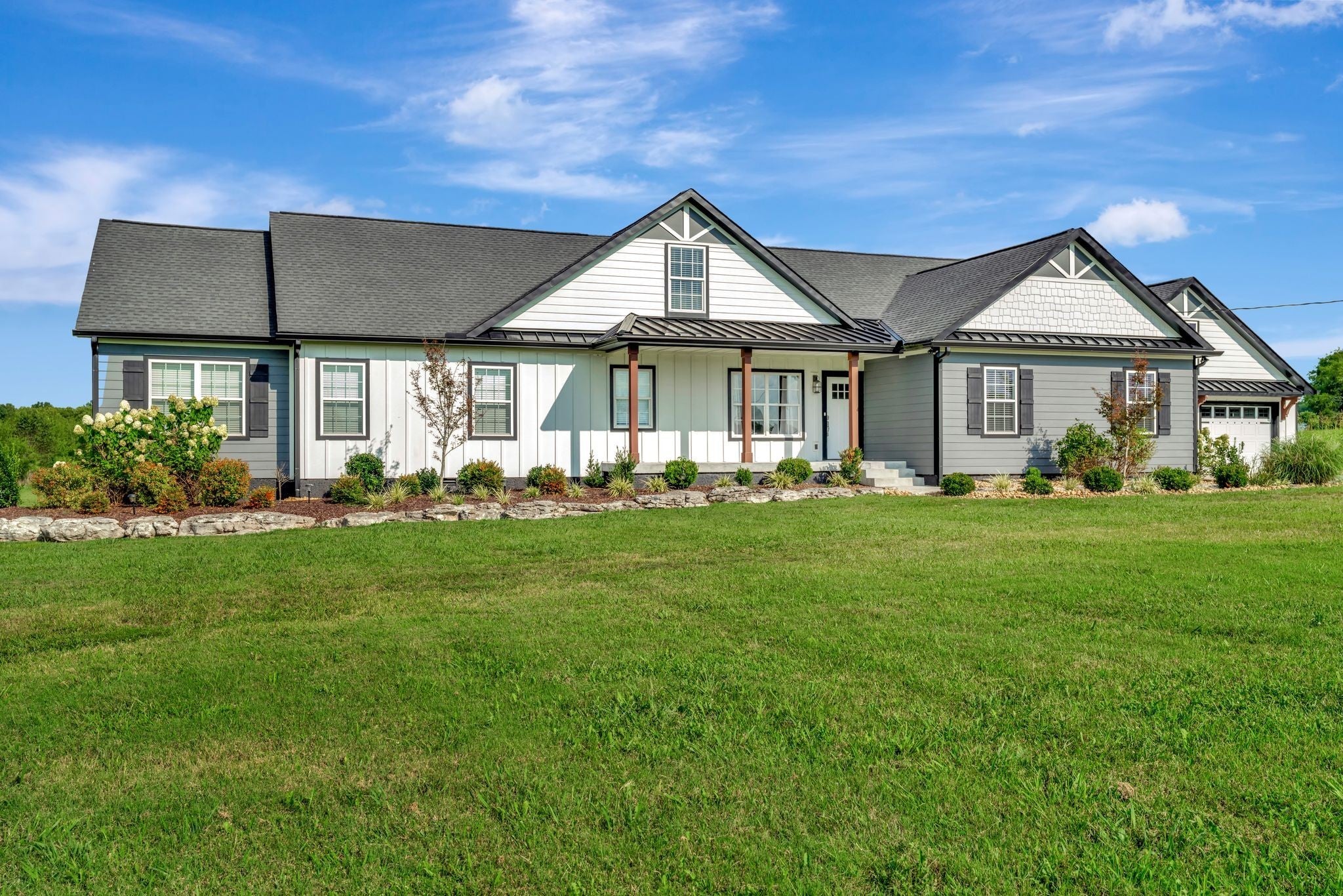 Photo of Listing #2975945