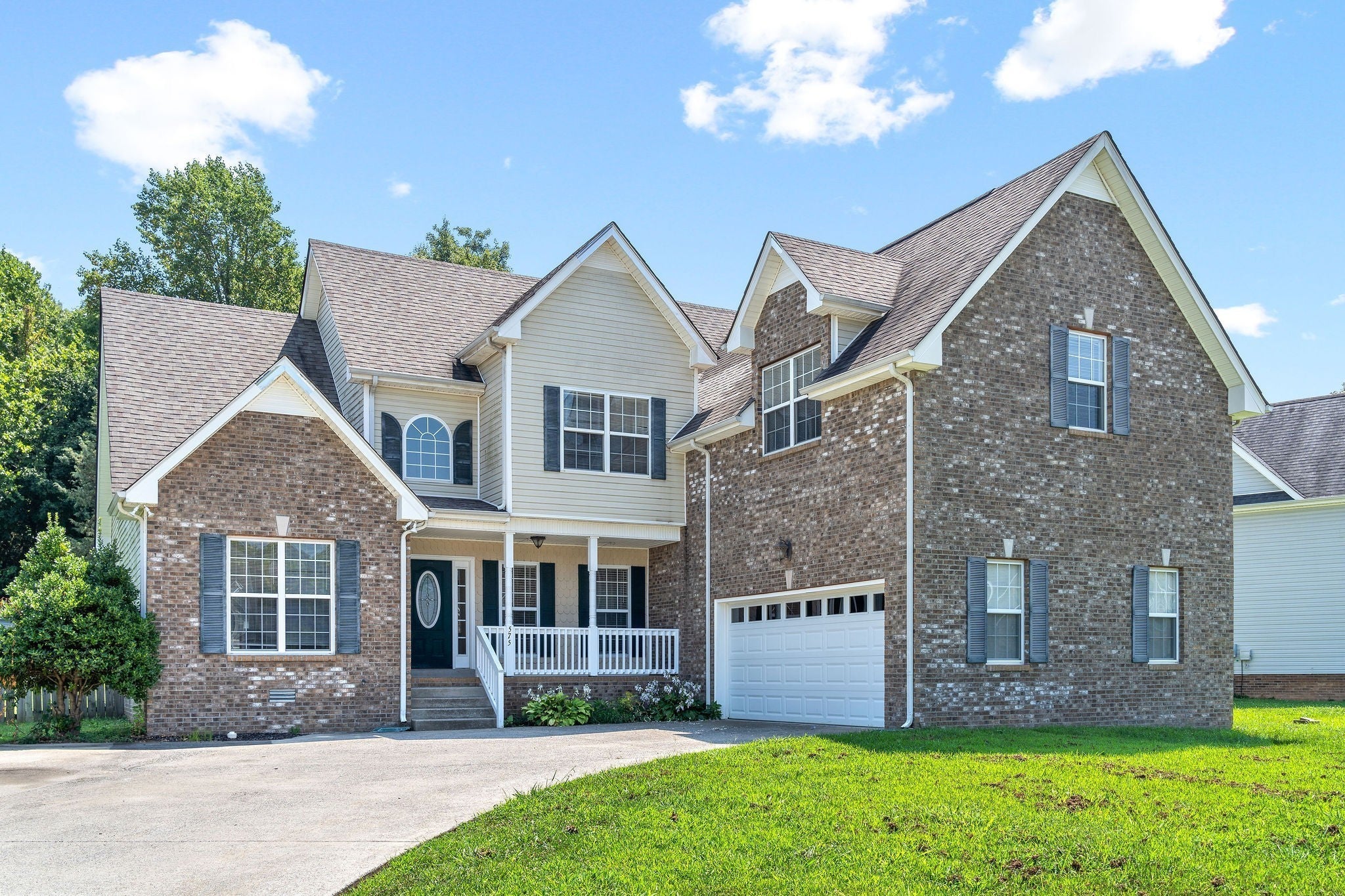 Photo of Listing #2976520