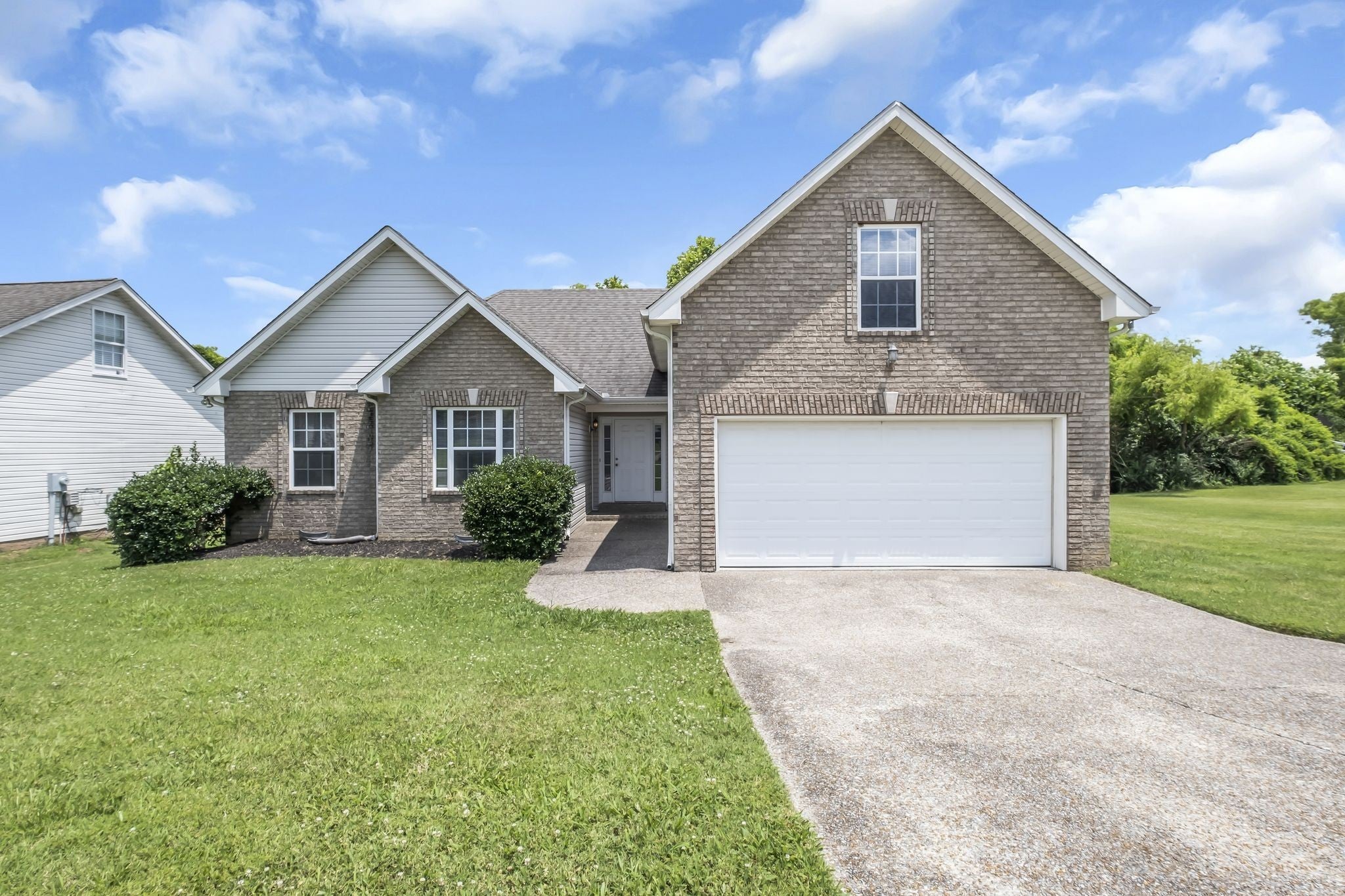 Photo of Listing #2979061