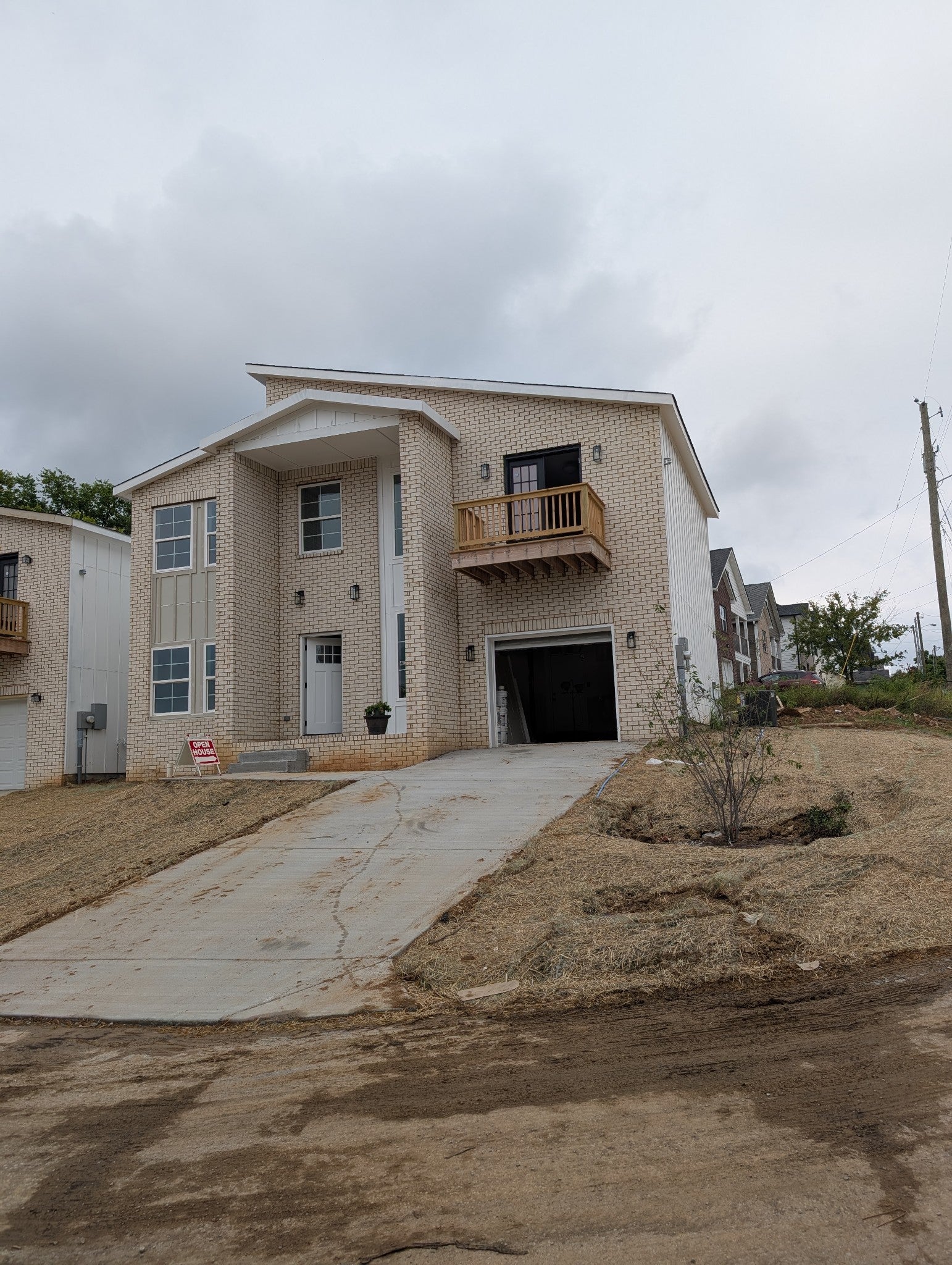 Photo of Listing #2979126
