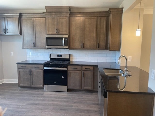 Photo of Listing #2979364