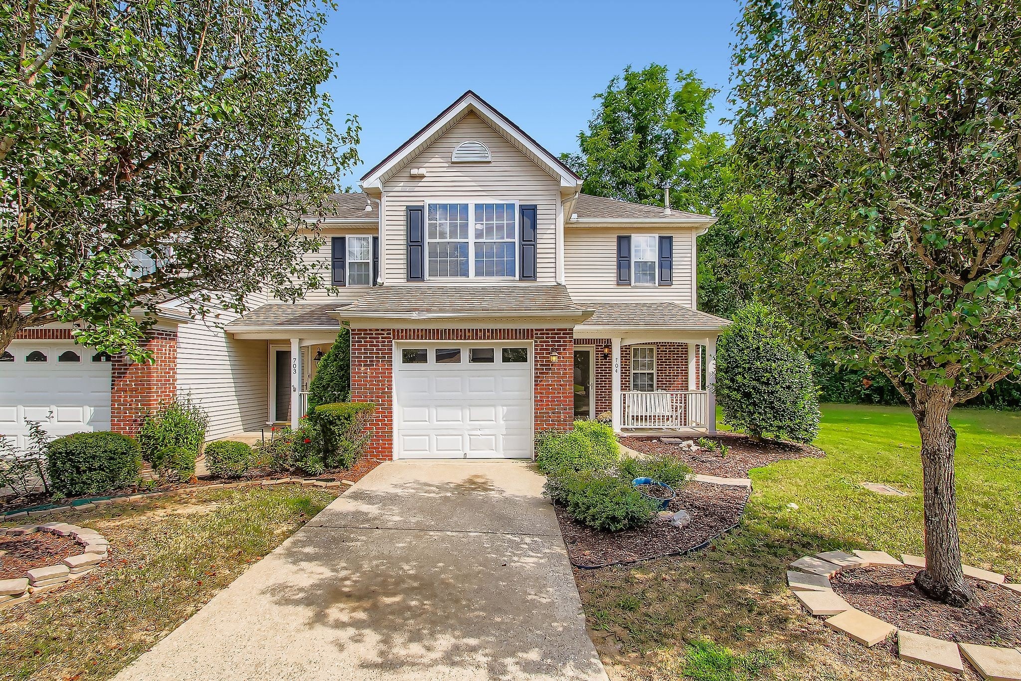 Photo of Listing #2980077
