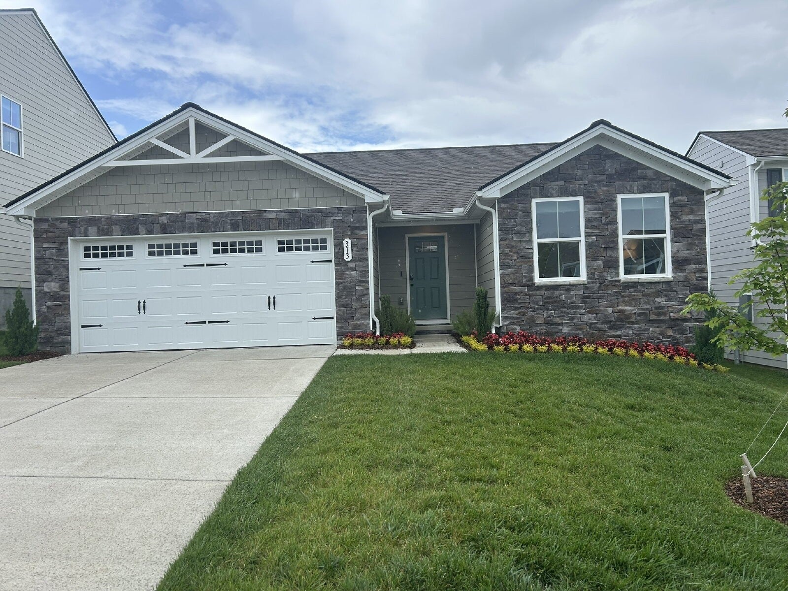 Photo of Listing #2985264