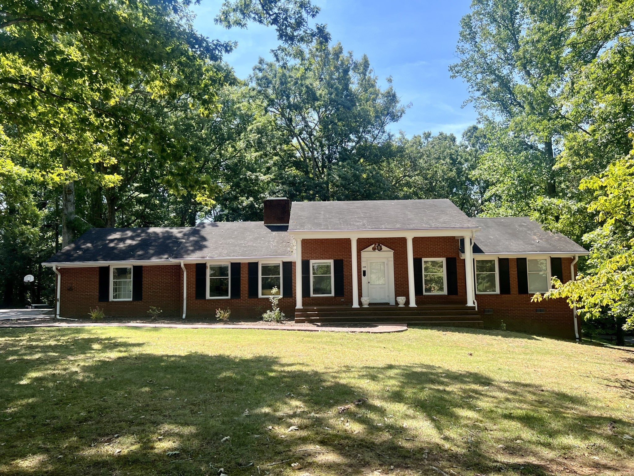 Photo of Listing #2988295