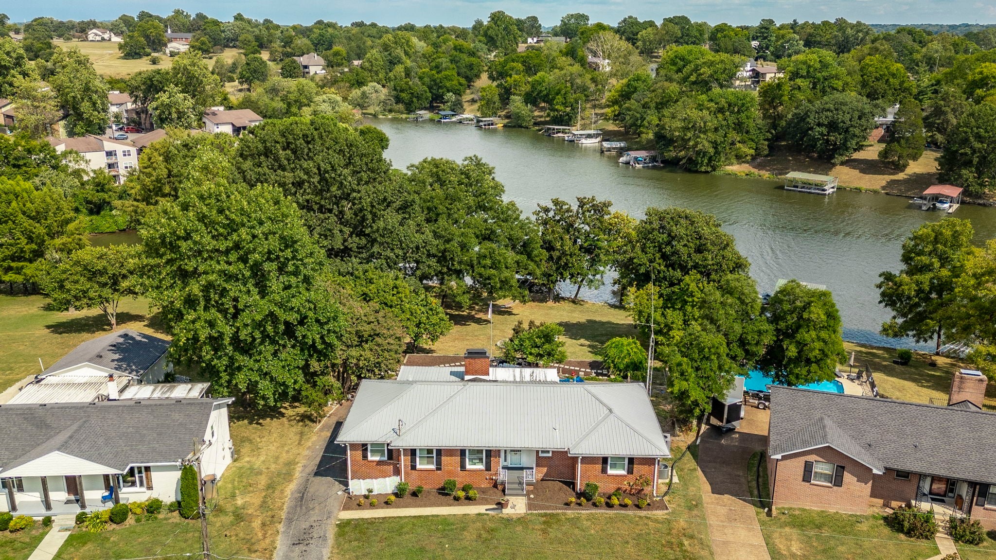 Photo of Listing #2988408