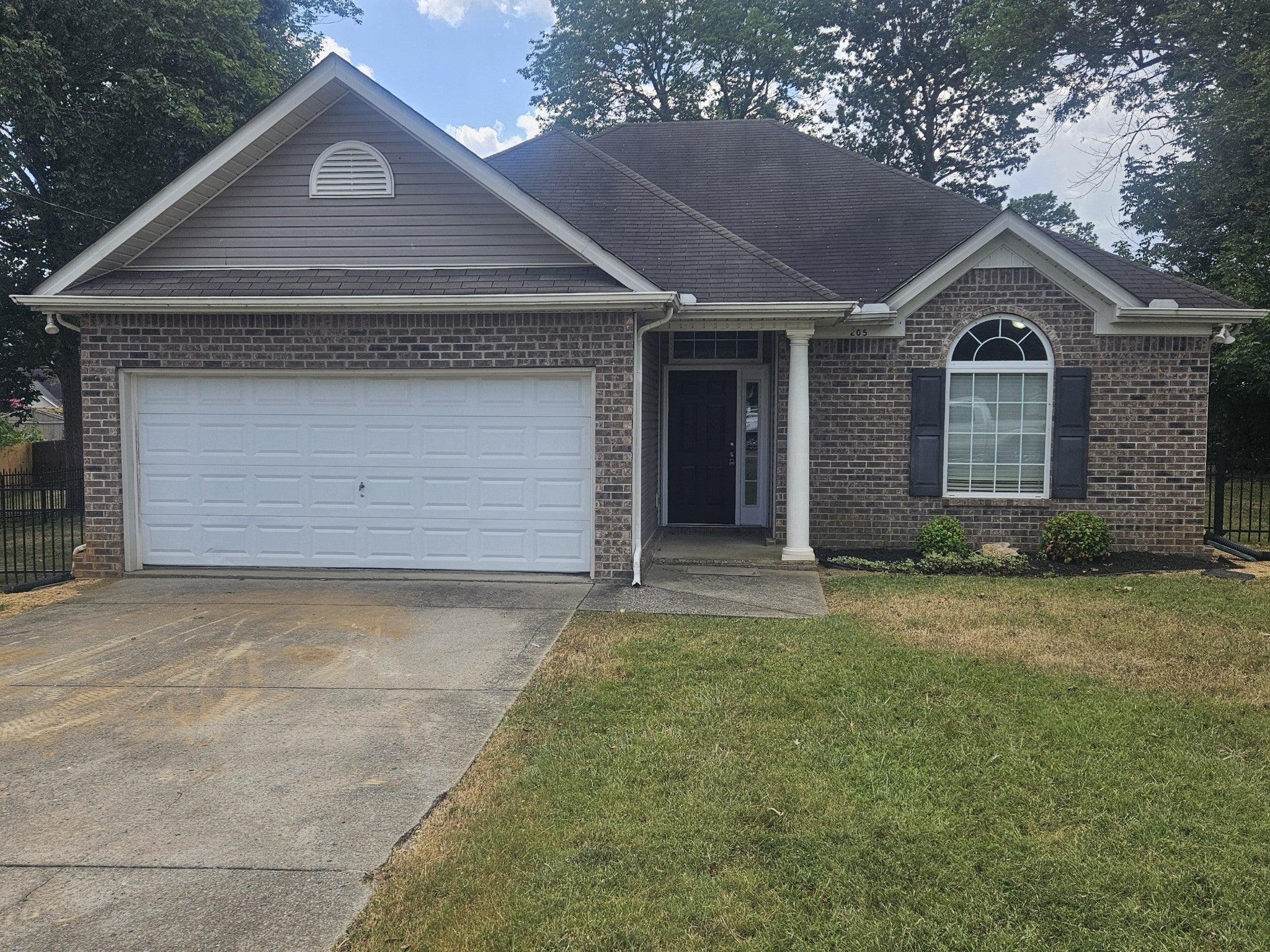Photo of Listing #2988540