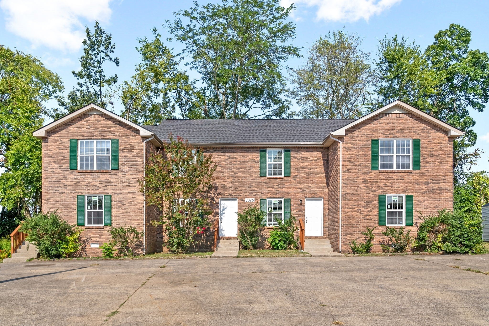 Photo of Listing #2988704