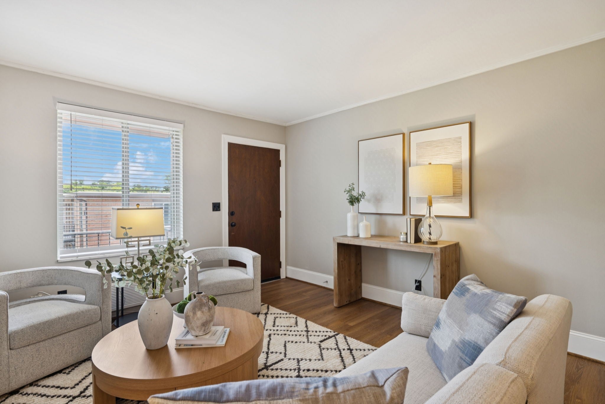 Photo of Listing #2988728