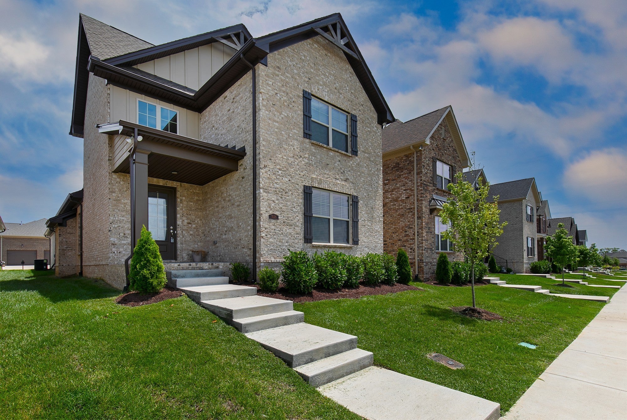 Photo of Listing #2989143