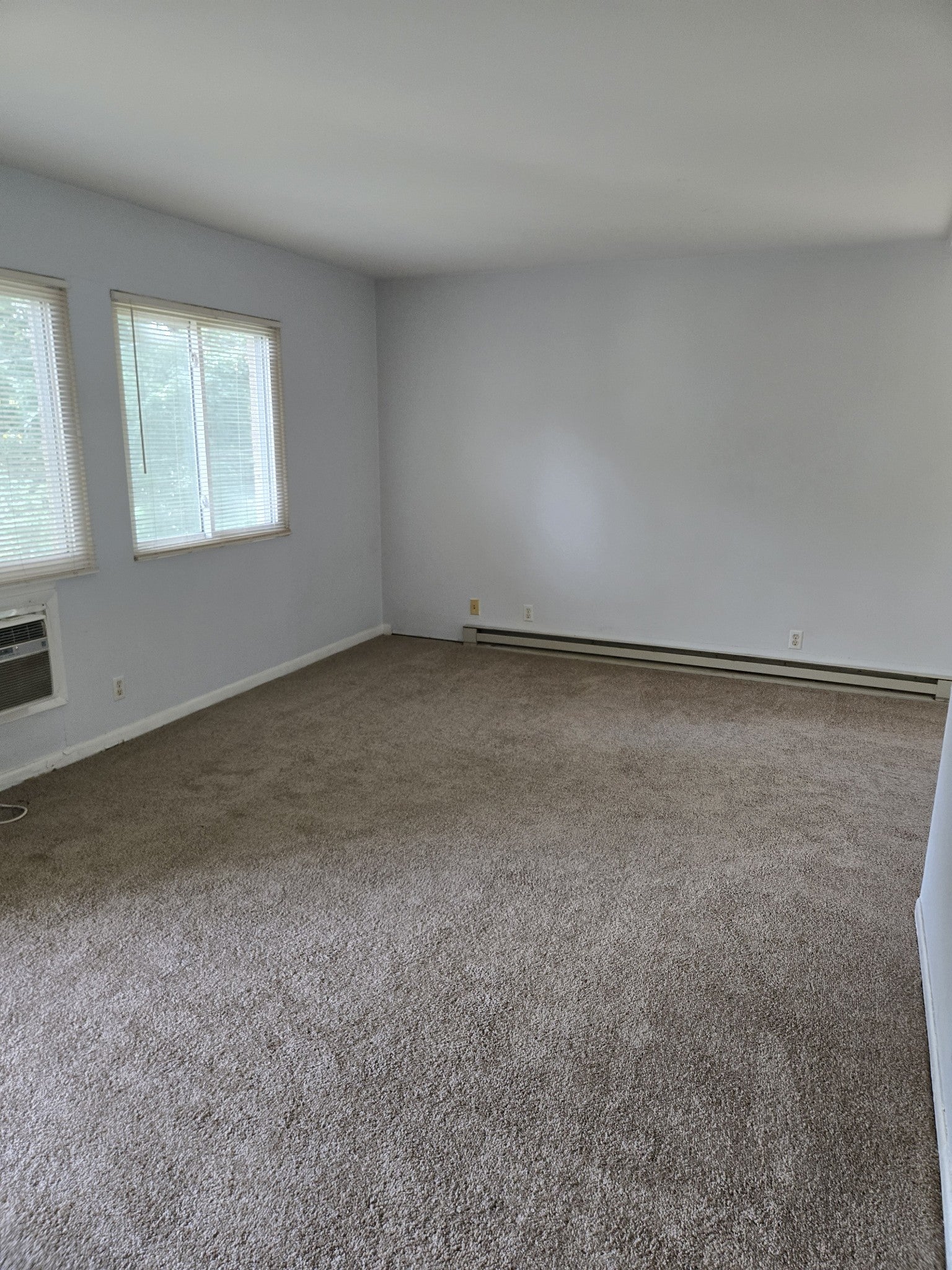 Photo of Listing #2990373