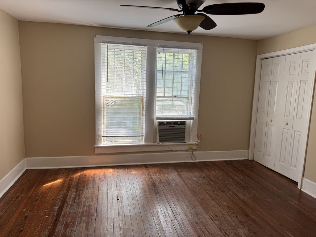 503 Riverside Dr B, Columbia Property Listing: MLS® #2990430