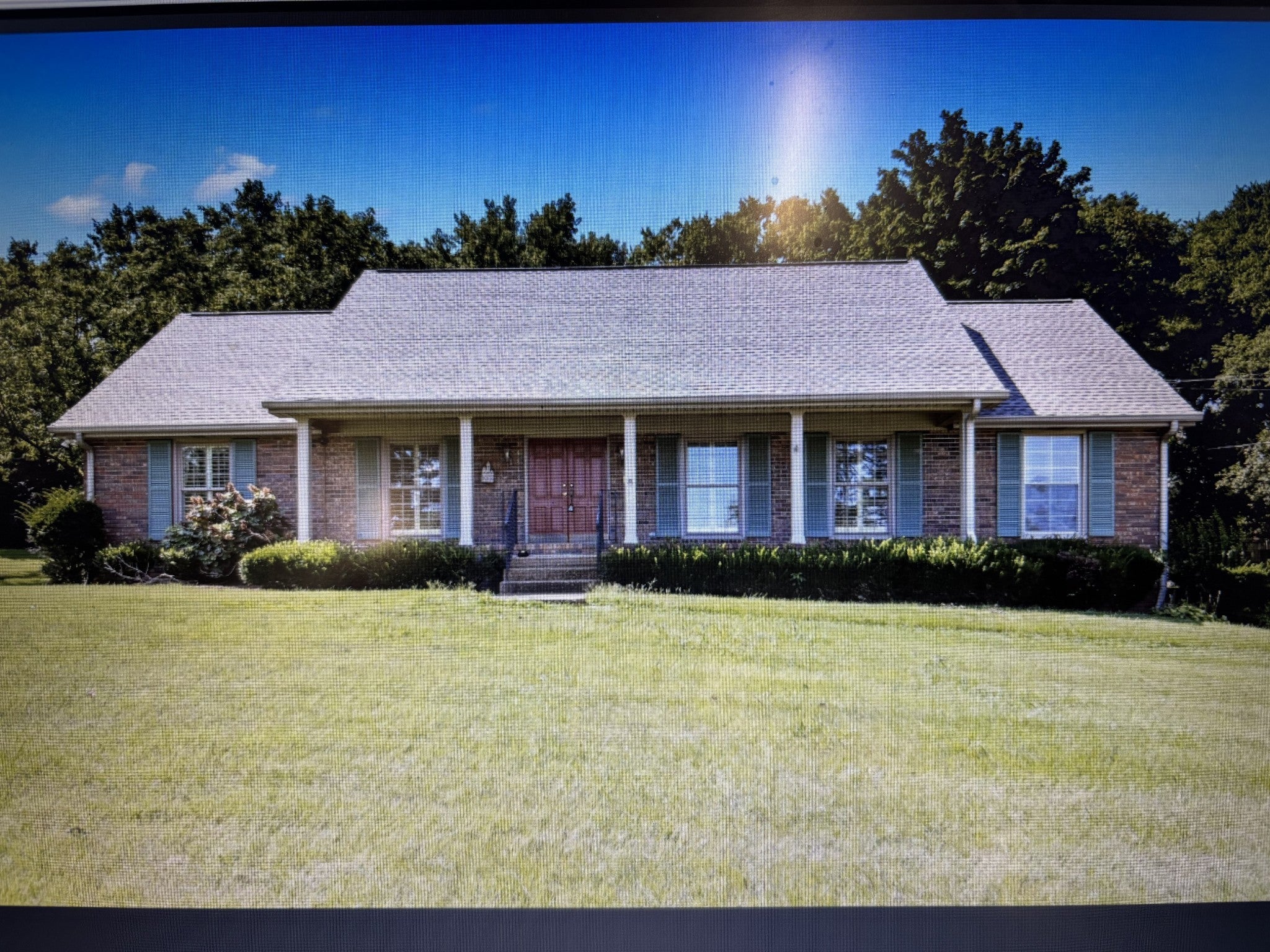 Photo of Listing #2991126