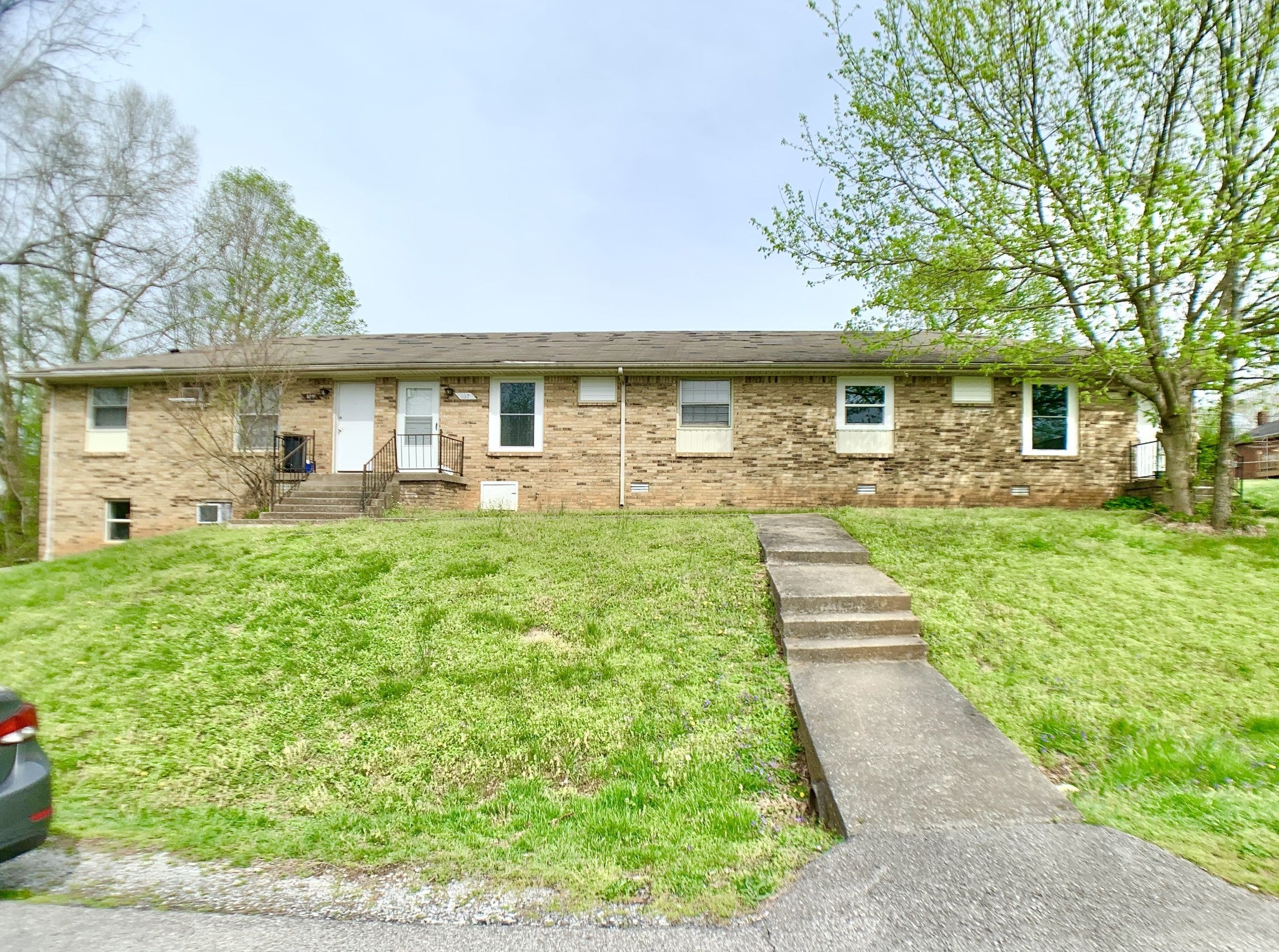 Photo of Listing #2991661
