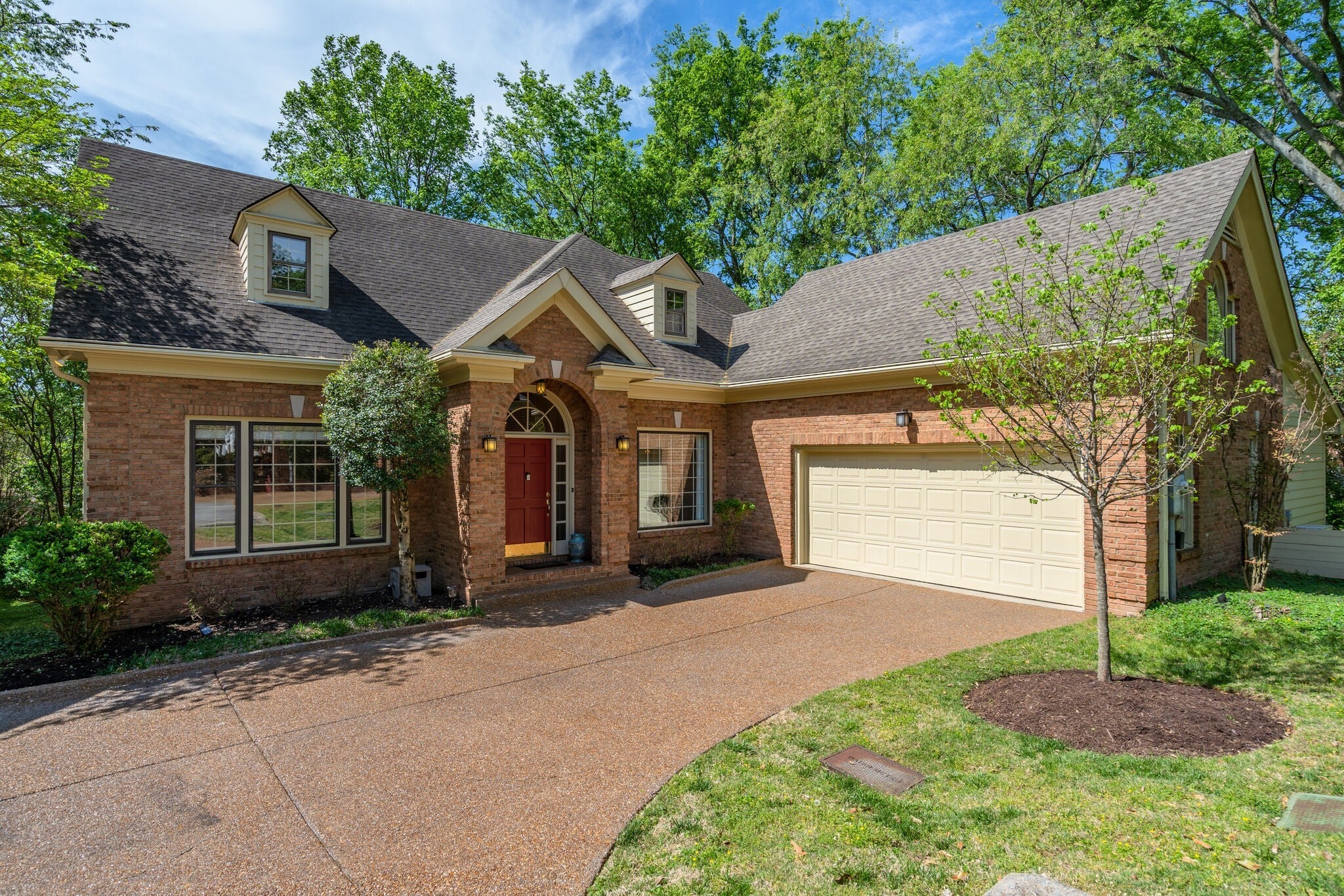 Photo of Listing #2992237