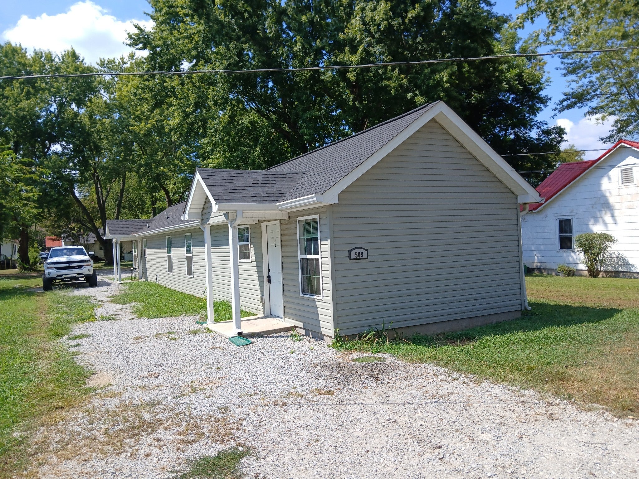Photo of Listing #2993843