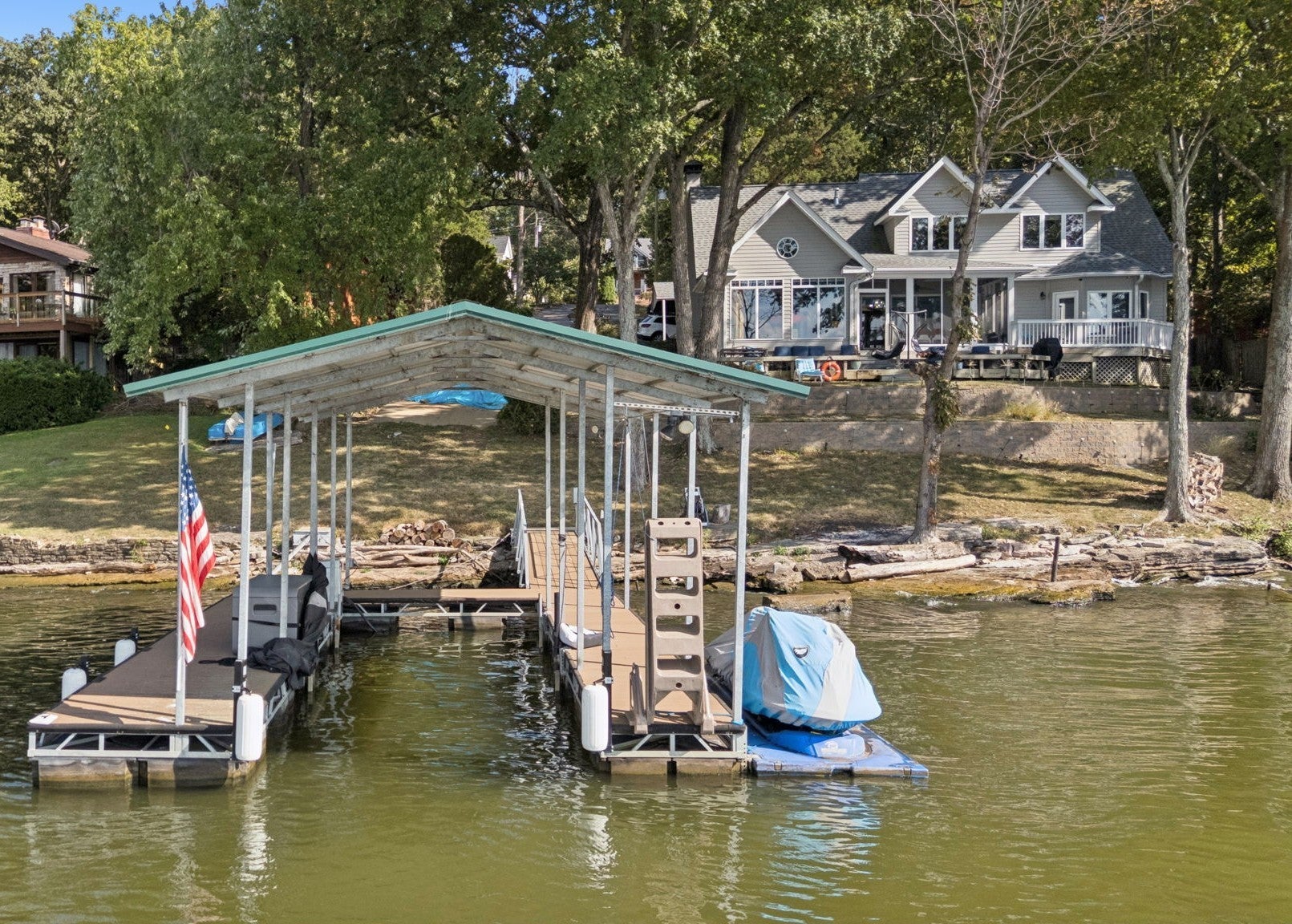 Photo of Listing #2993968