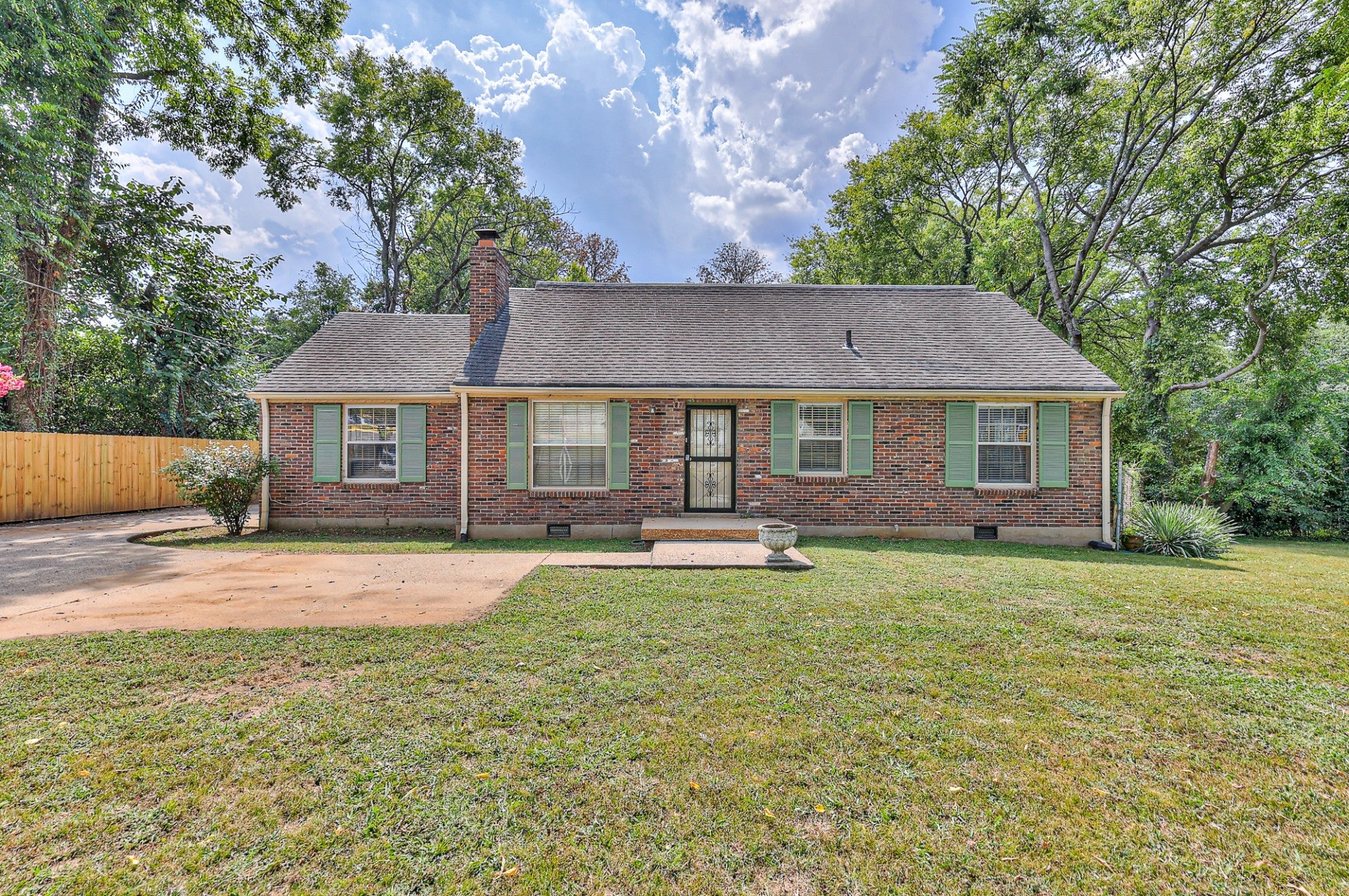 Home for sale in 1032 Dozier Pl Nashville, TN