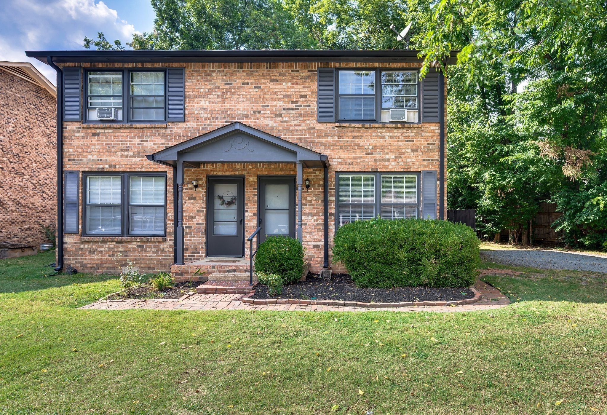 Photo of Listing #2994371