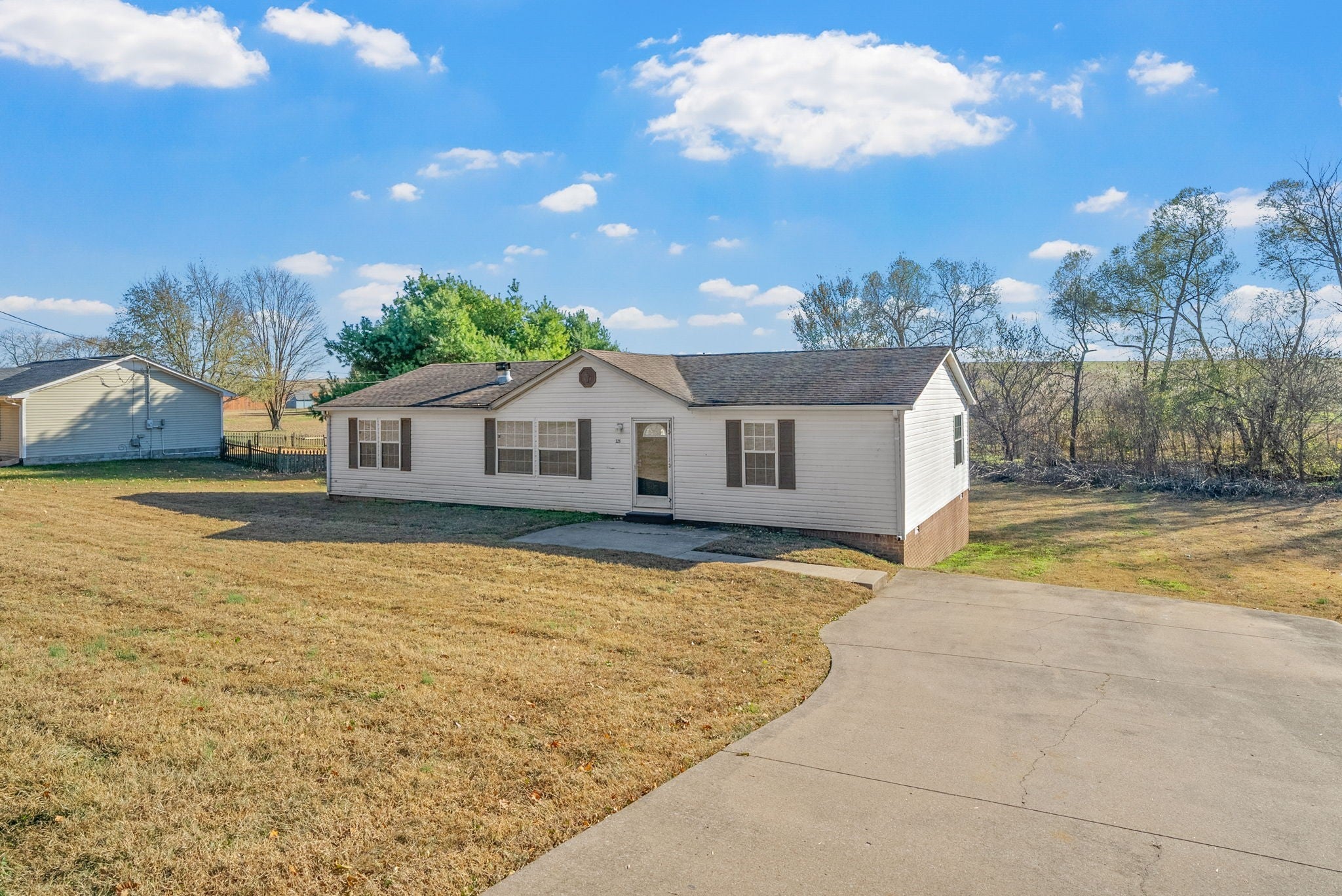 Photo of Listing #2994996