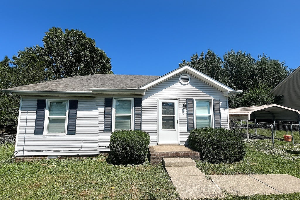 567 Jacquie Dr, Clarksville