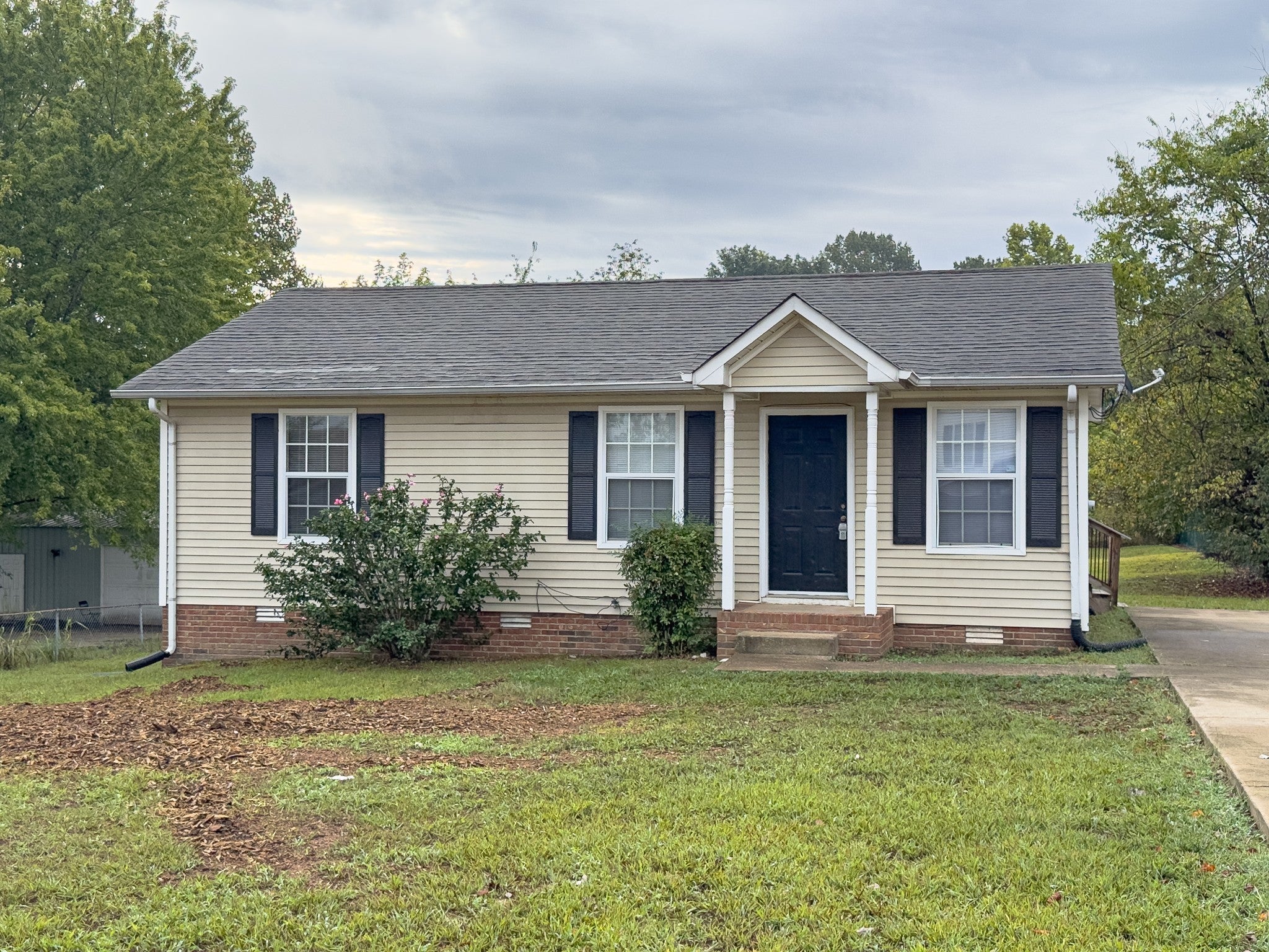 Photo of Listing #2996033
