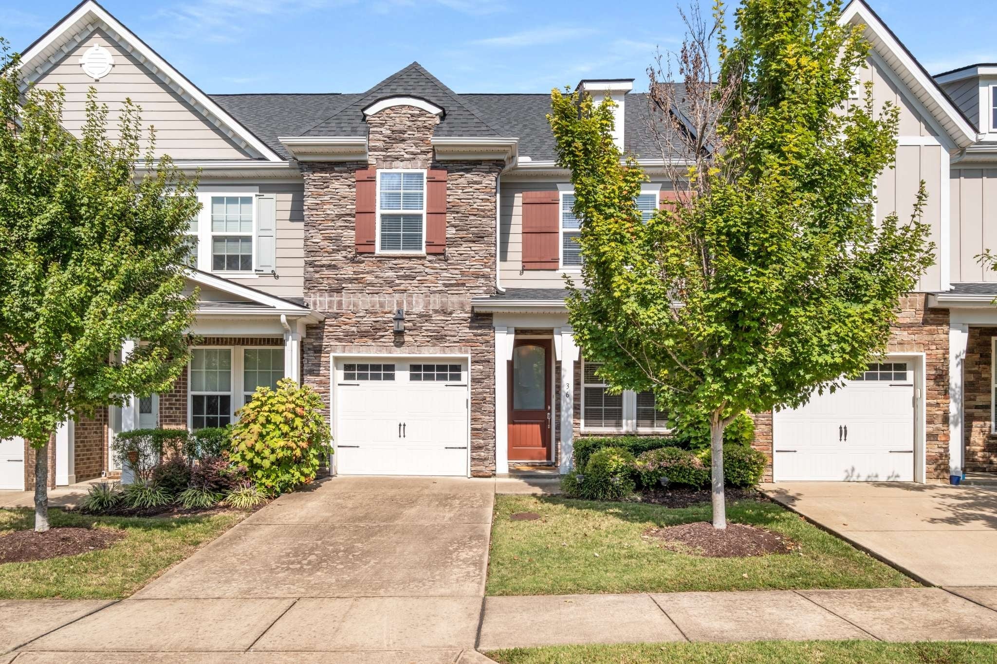 Photo of Listing #3000065