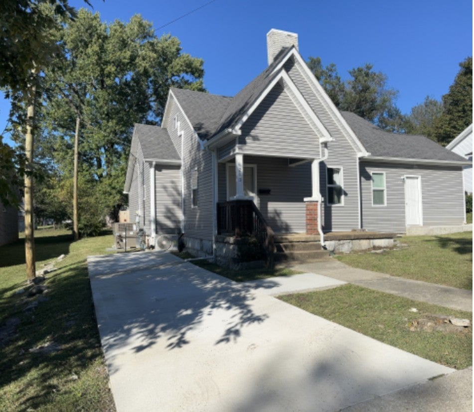 213 Fite Ave E, Carthage