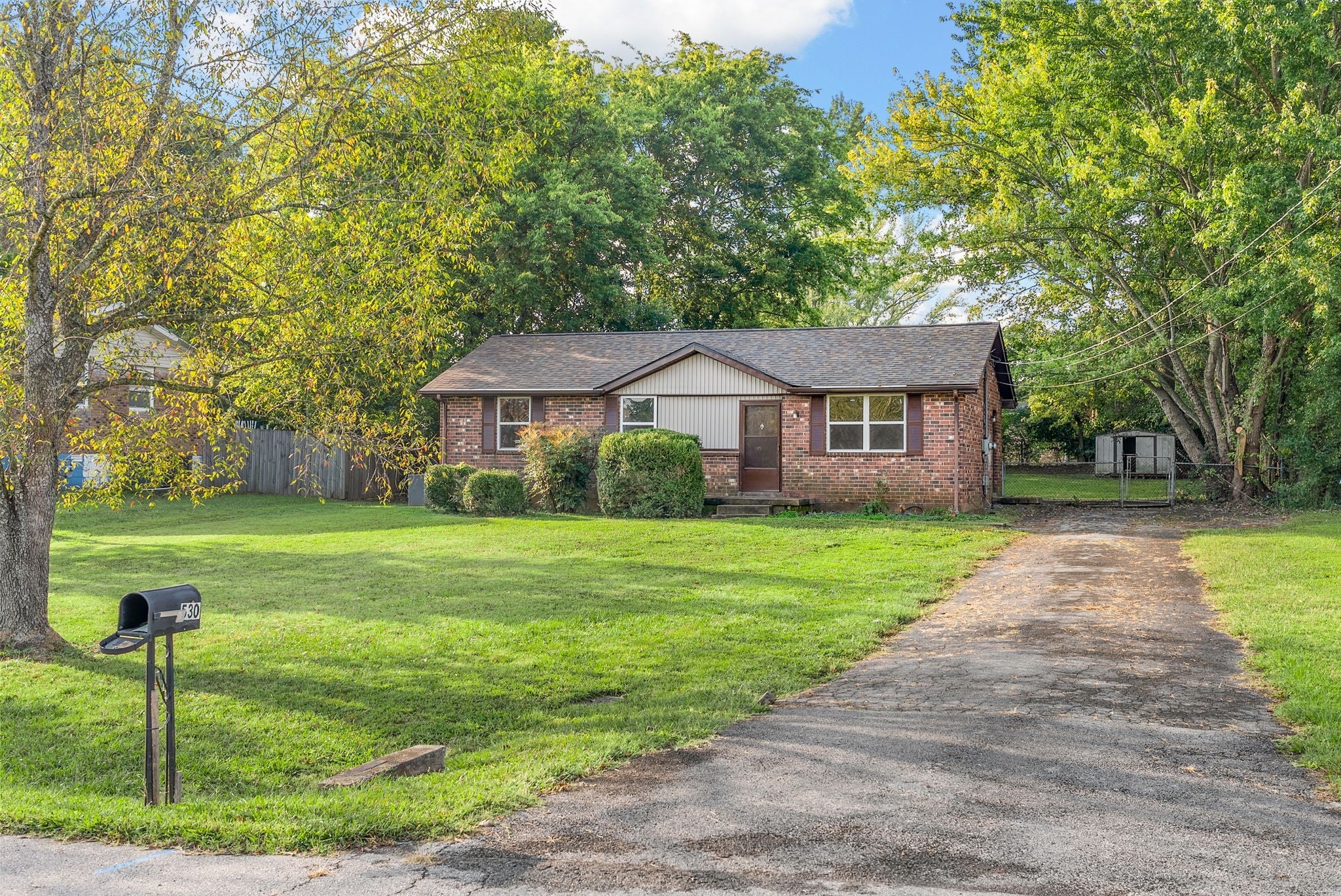 Photo of Listing #3000326