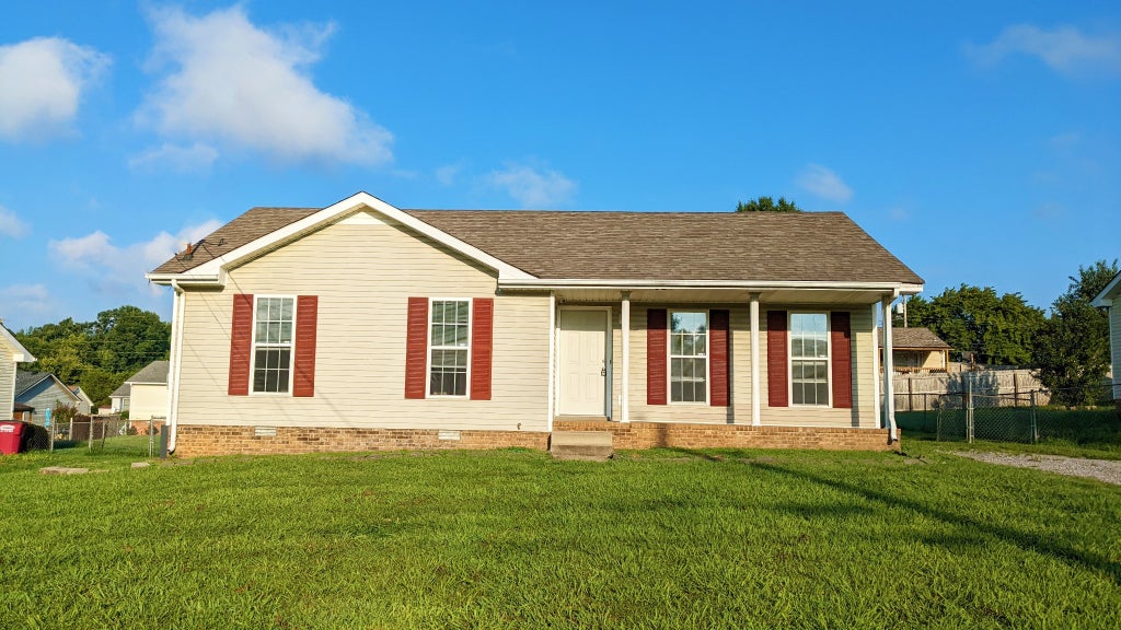 2808 Nat Hoosier Ln, Clarksville