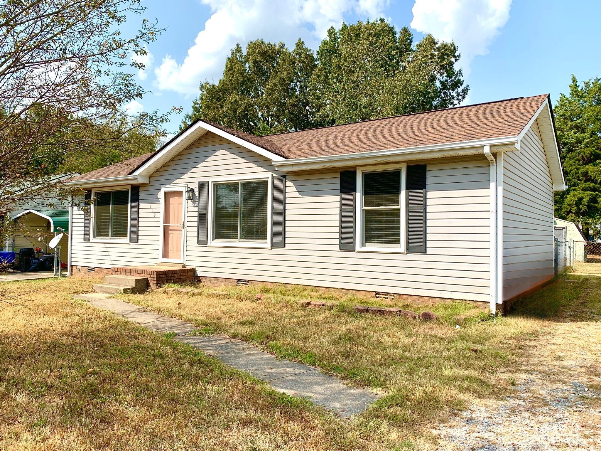 Photo of Listing #3001201