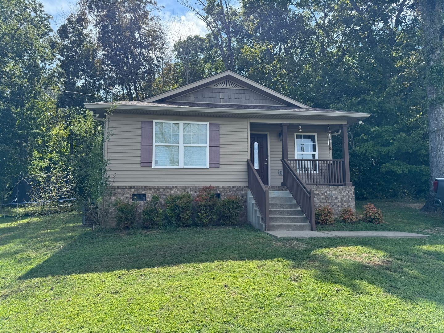 Photo of Listing #3001797