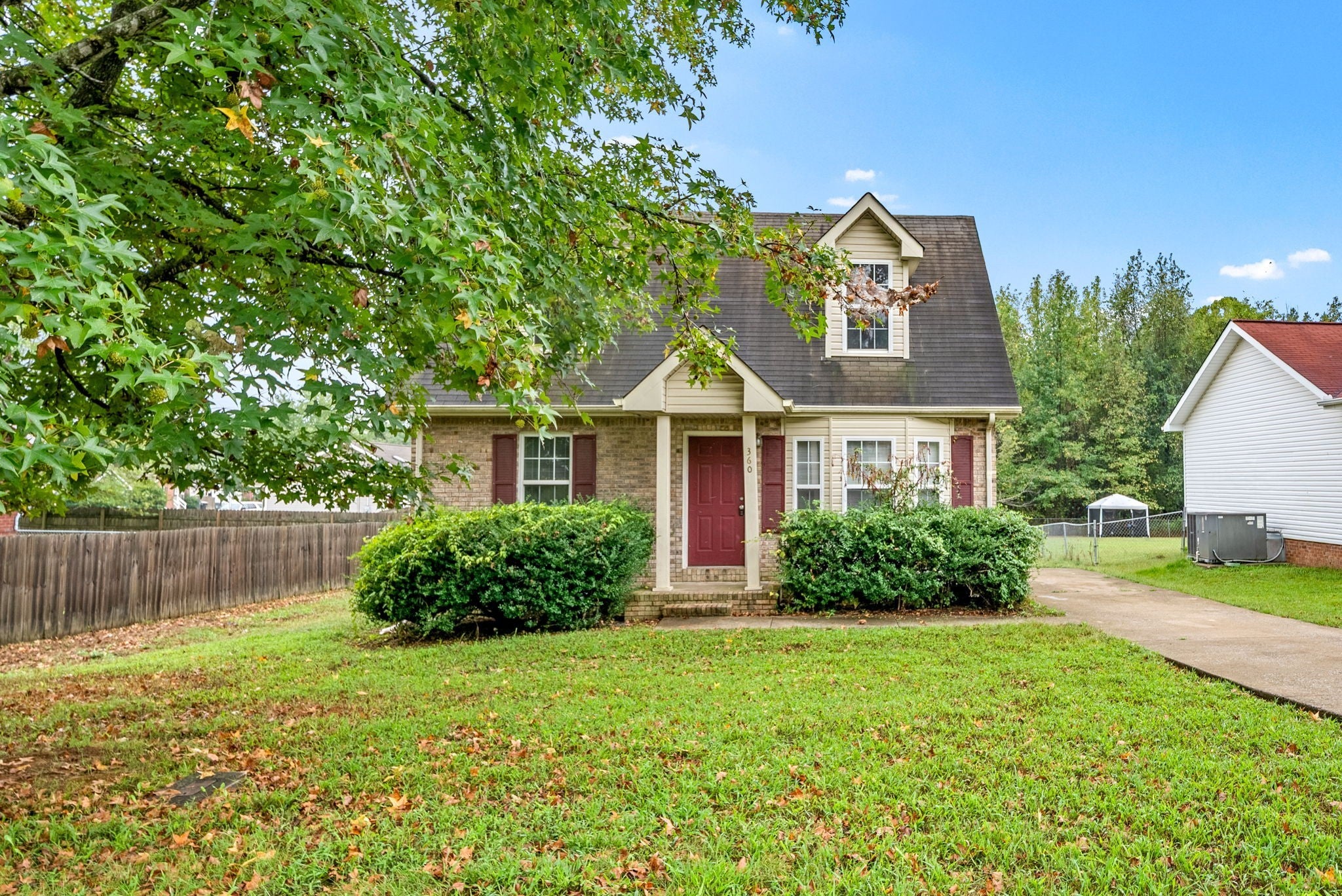 Photo of Listing #3001906