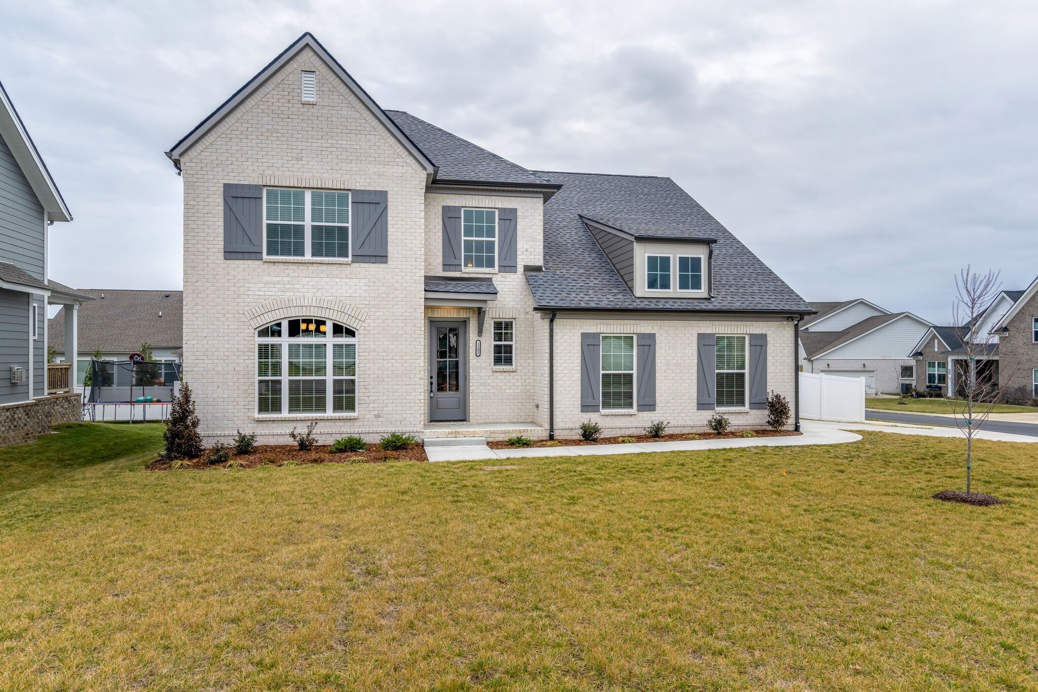 Photo of Listing #3006152