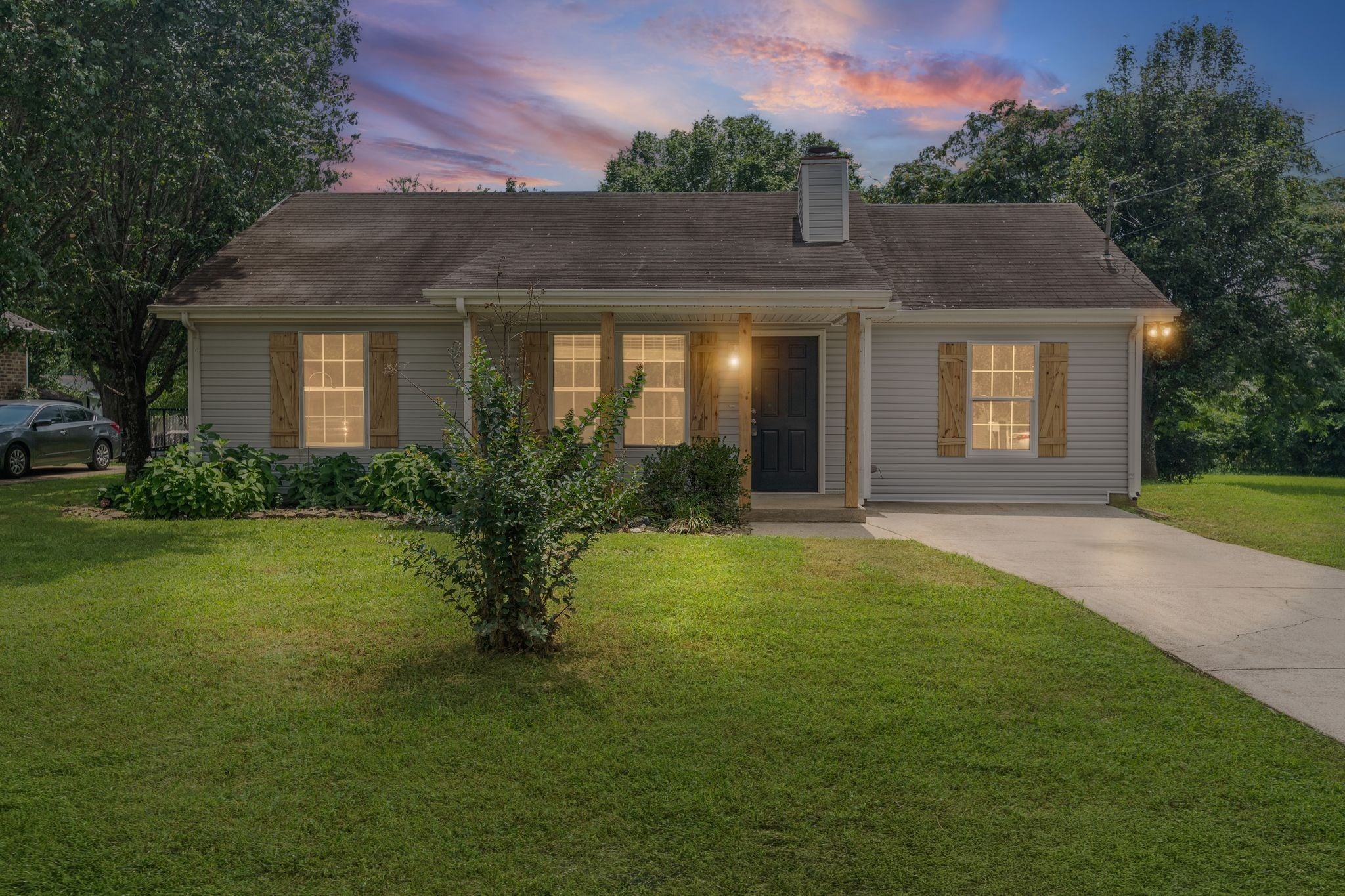 Photo for MLS 3006542 in 603 Hollandale Rd La Vergne, TN - 37086