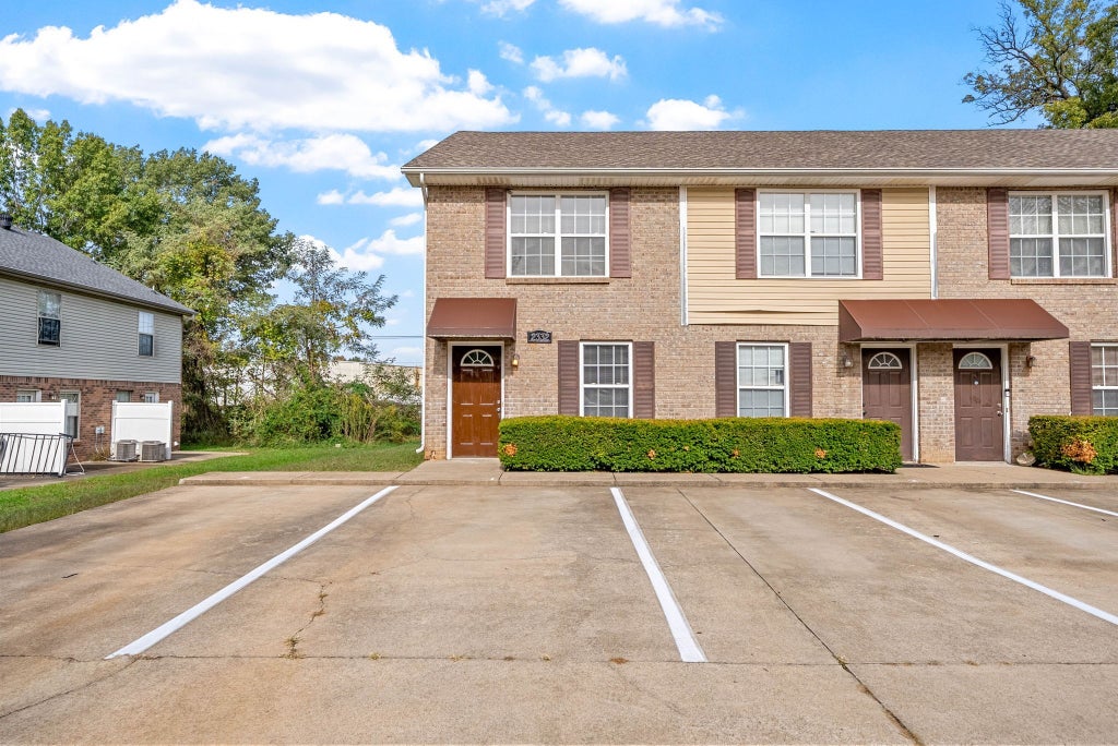 2331 Raleigh Court 2, Clarksville