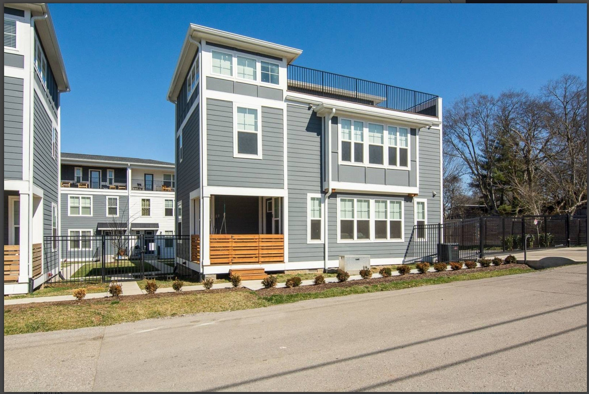 Photo of Listing #3006880