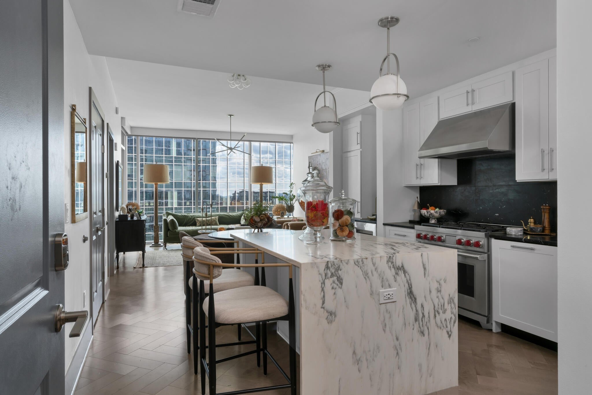 Photo of Listing #3007072