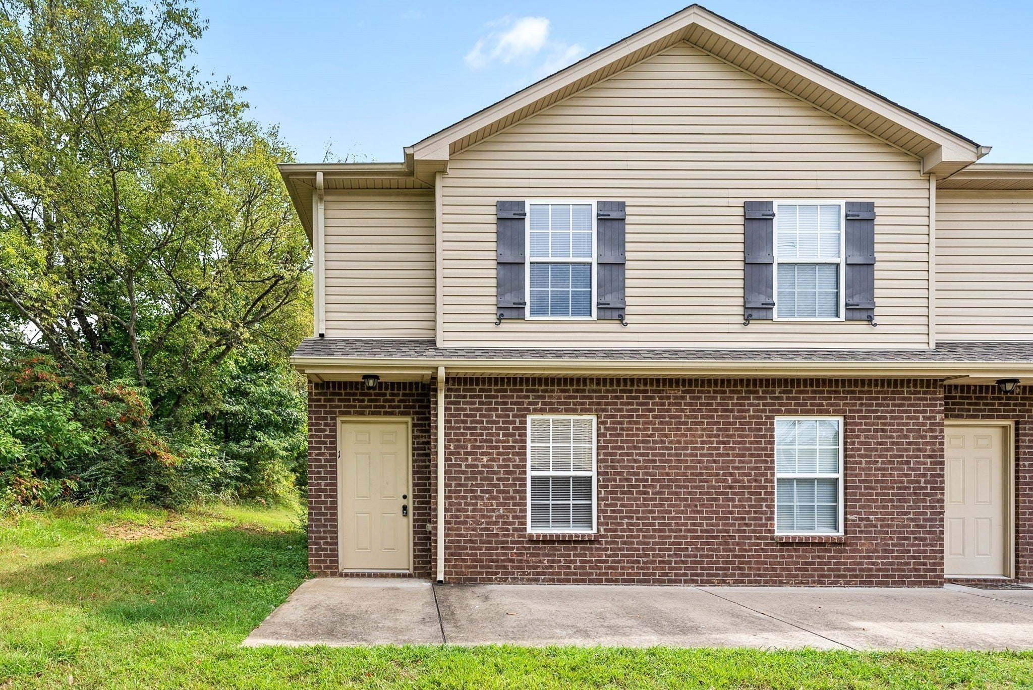 Photo of Listing #3007540