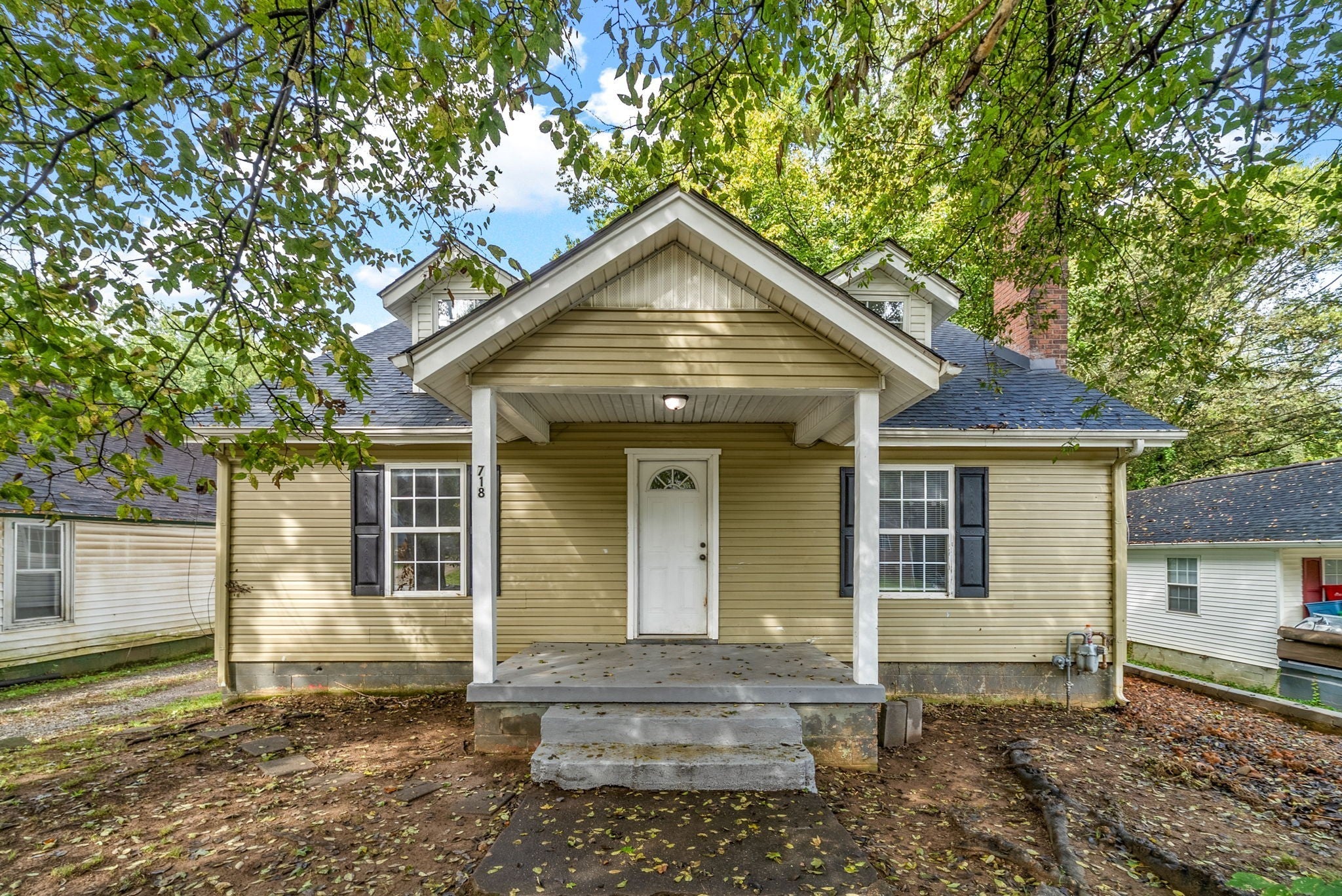 Photo of Listing #3007818