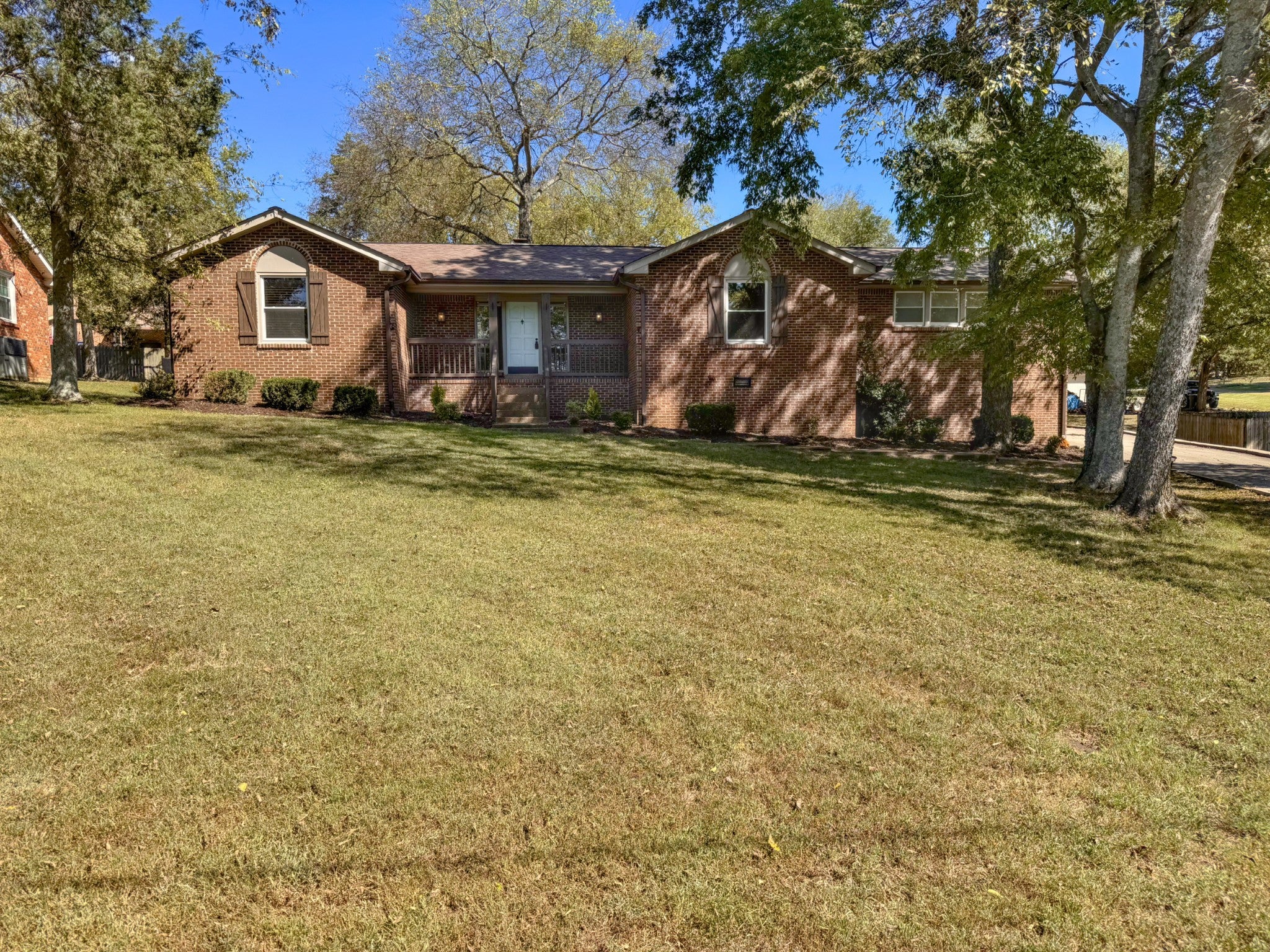 Home for sale in 109 Ervin St Hendersonville, TN