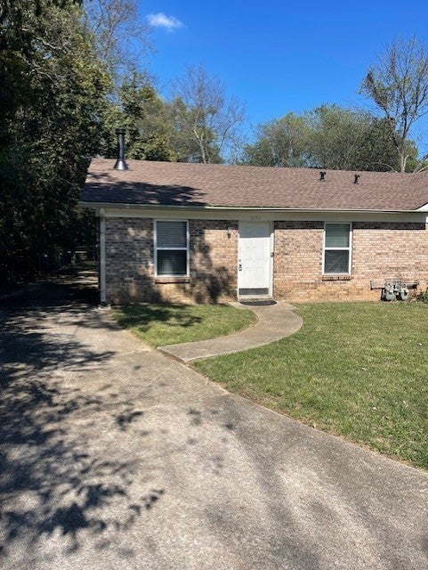 Photo of Listing #3009076
