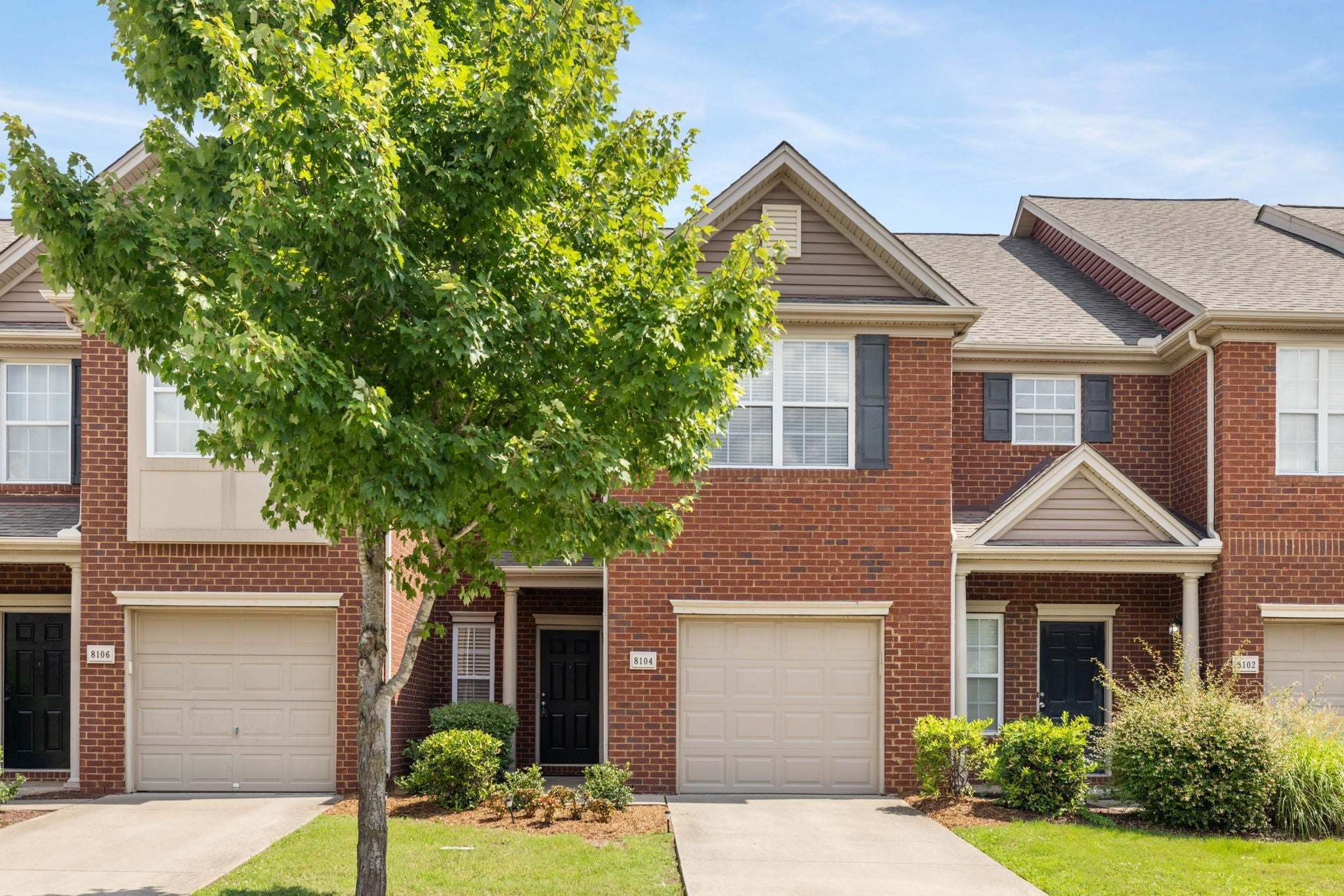 Photo of Listing #3011520