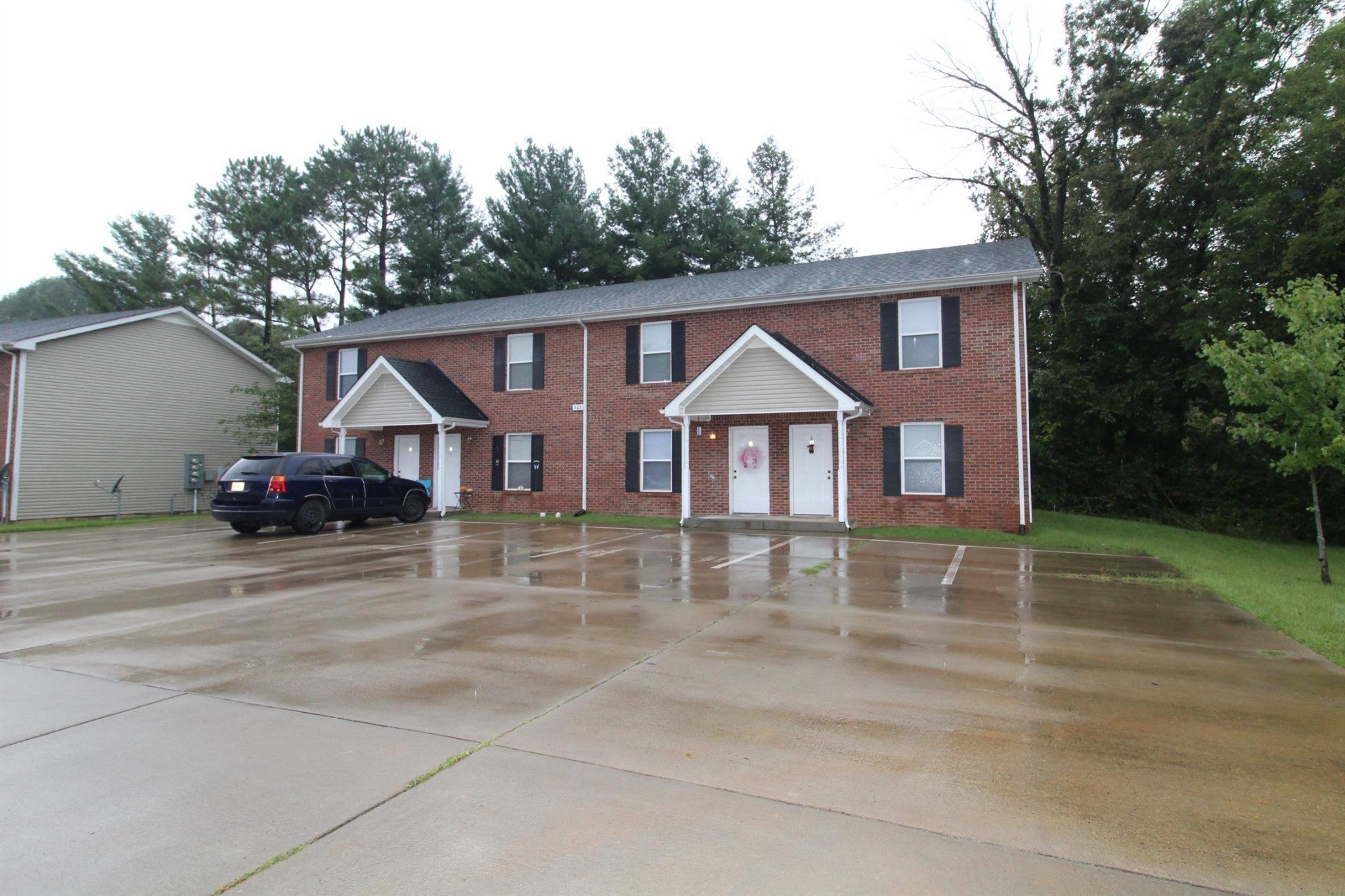 Photo of Listing #3013324