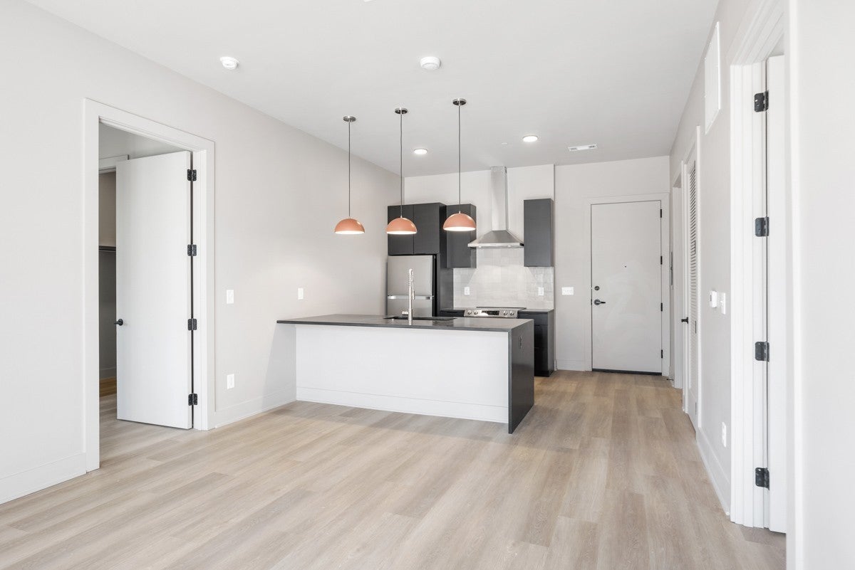 Photo of Listing #3013612