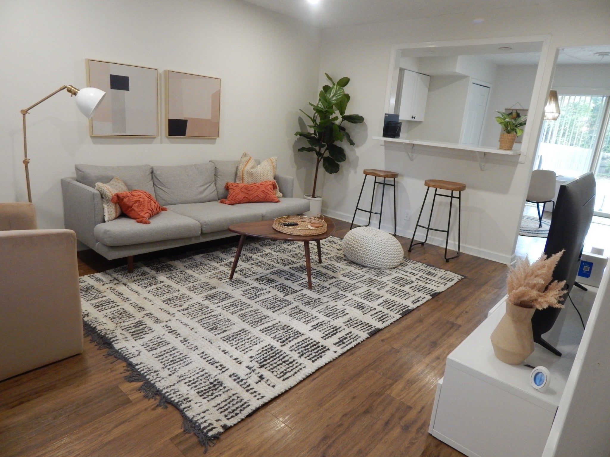 Photo of Listing #3013742