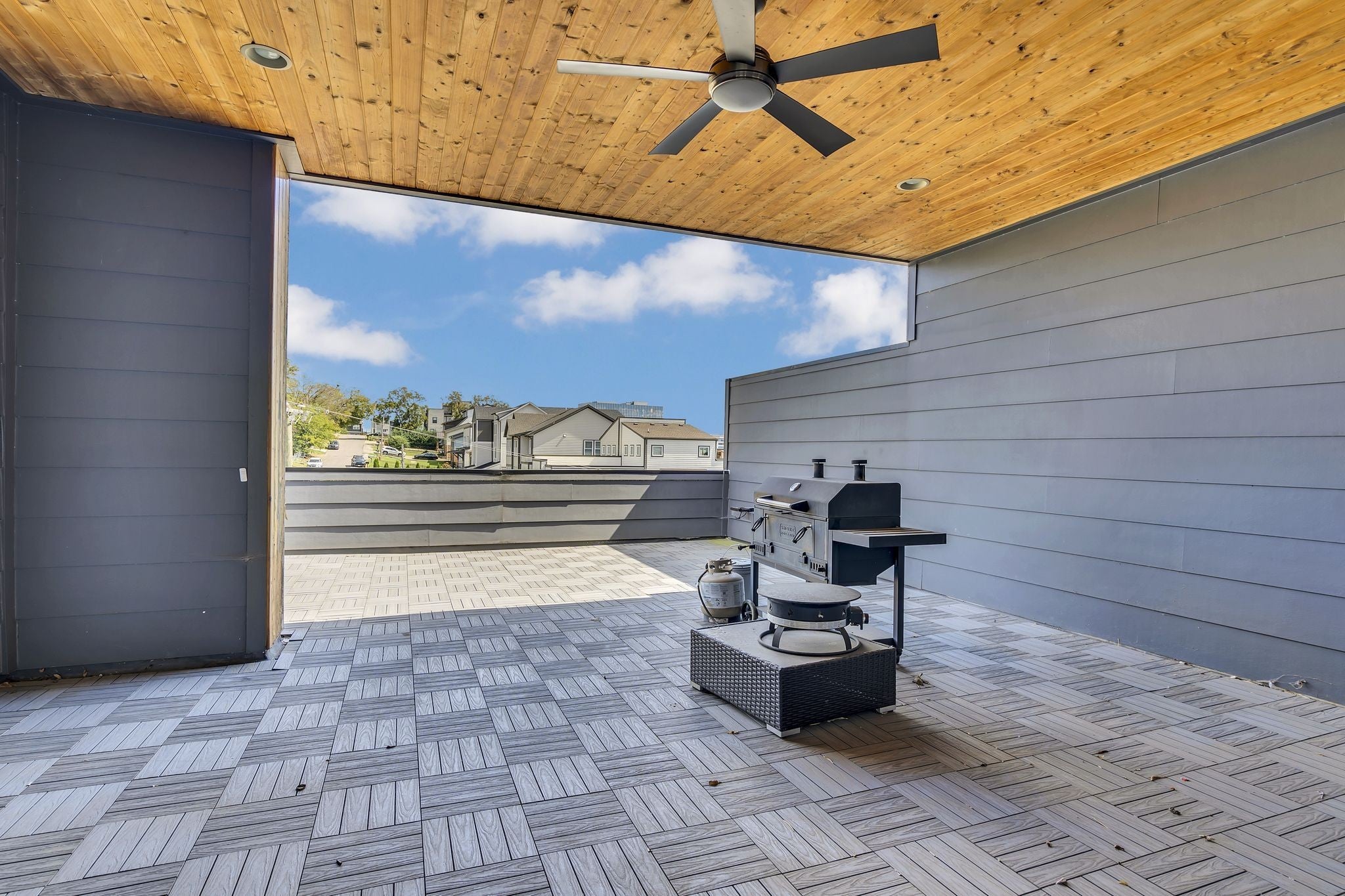 Photo of Listing #3013851