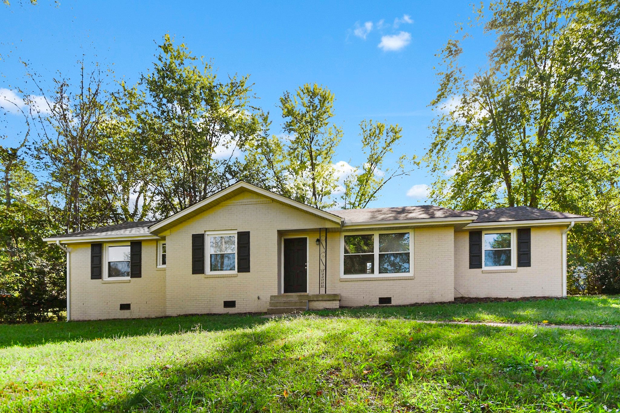 Photo of Listing #3014263