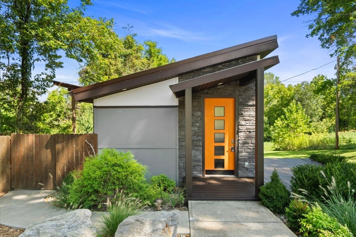 Photo of Listing #3015760