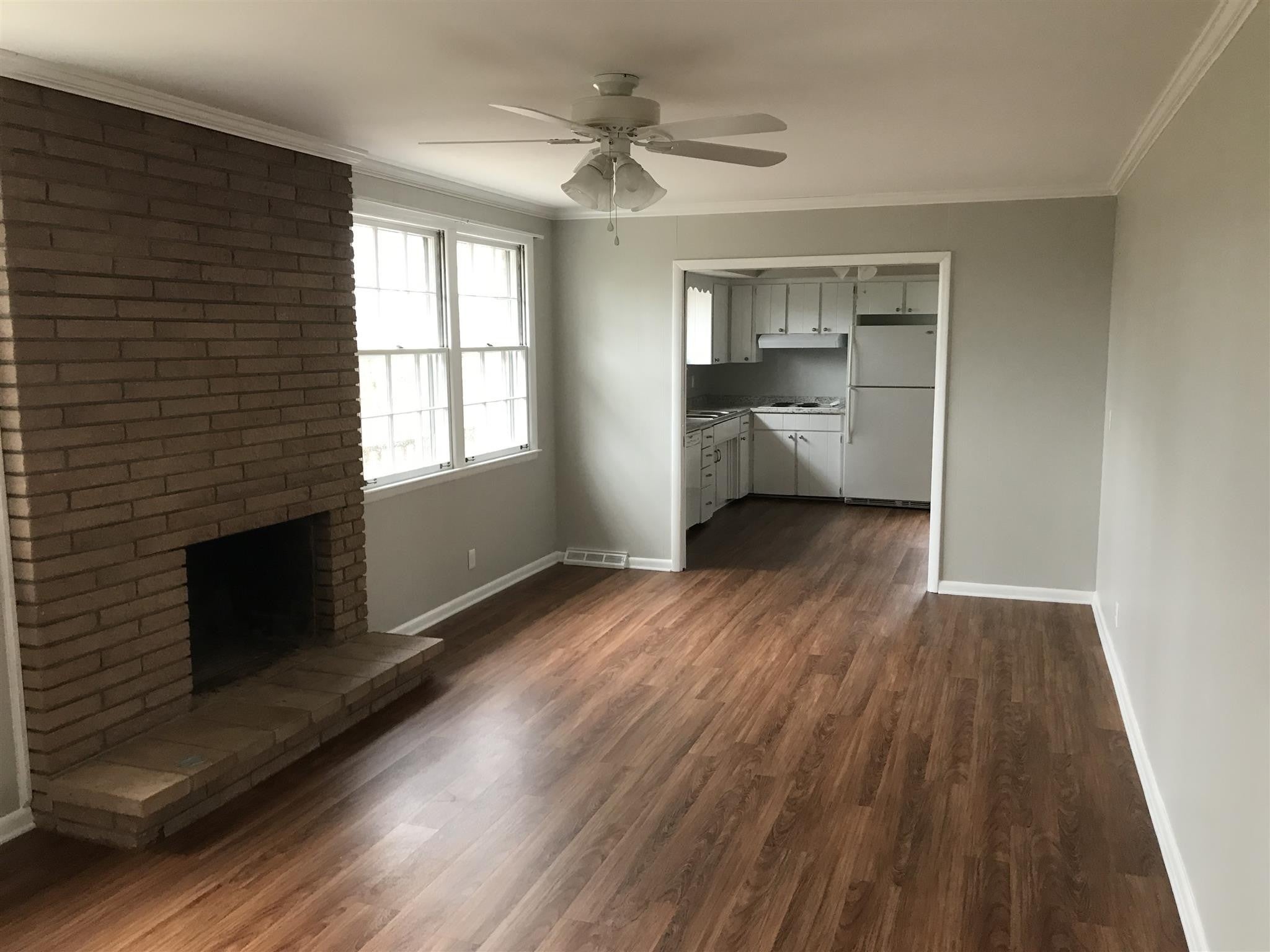 Photo of Listing #3015997